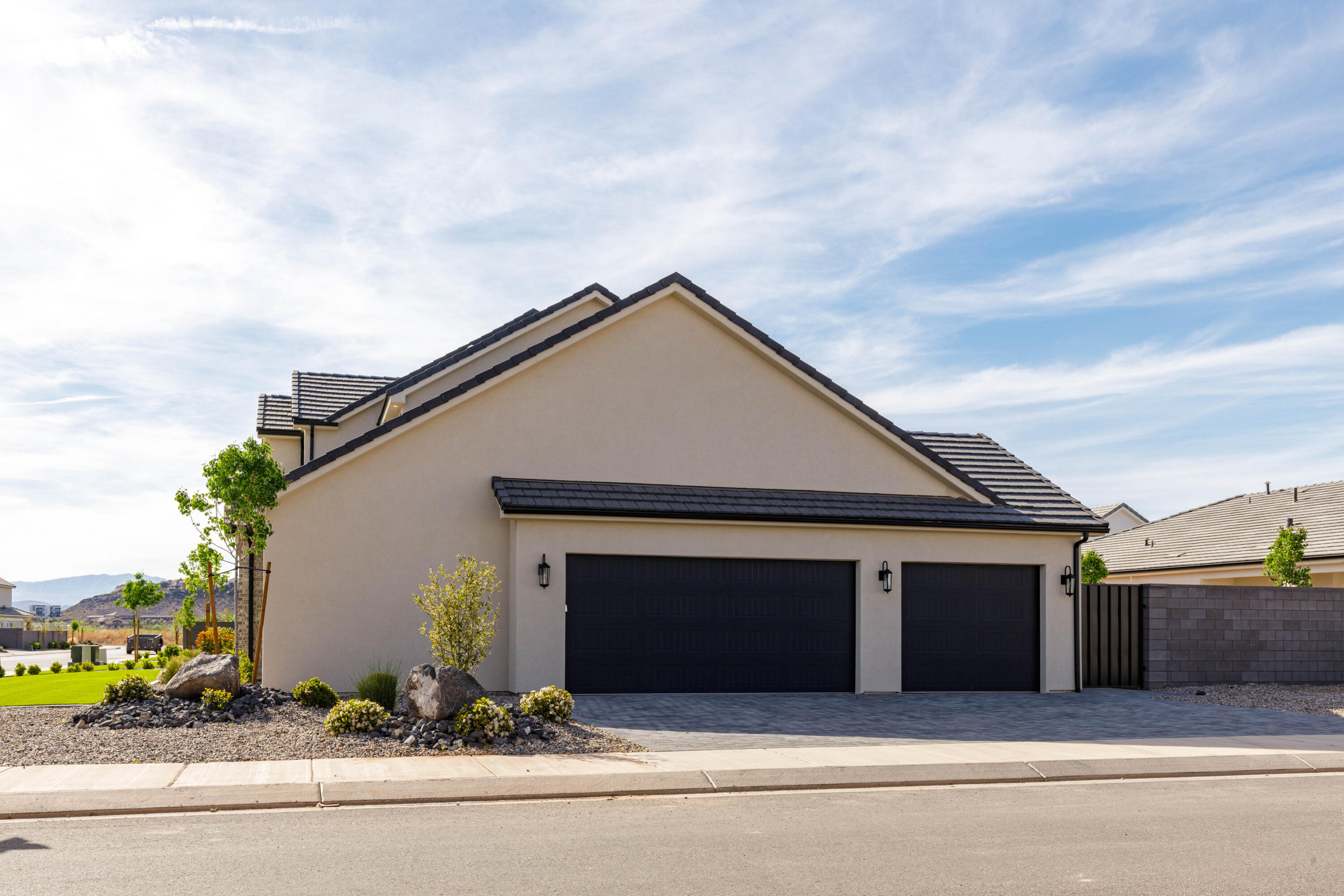 MOORLAND PARK - Residential