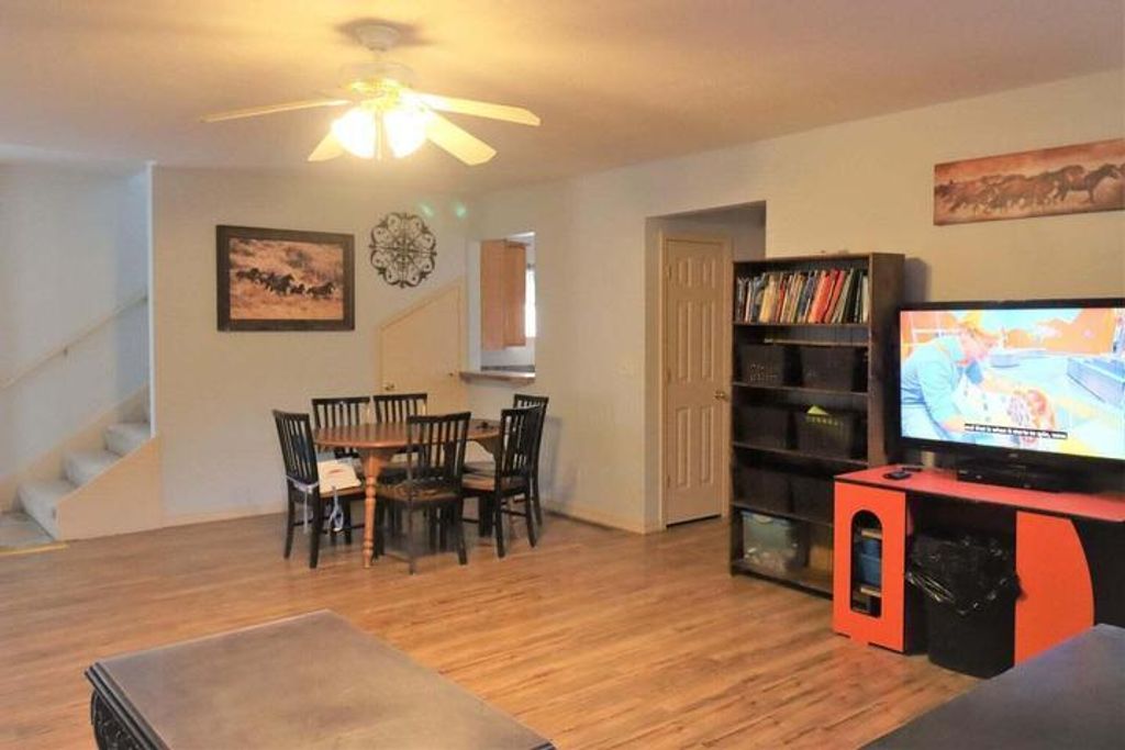 Photo of 45 W Center ST, Milford, UT 84751 (MLS # 26-271336)