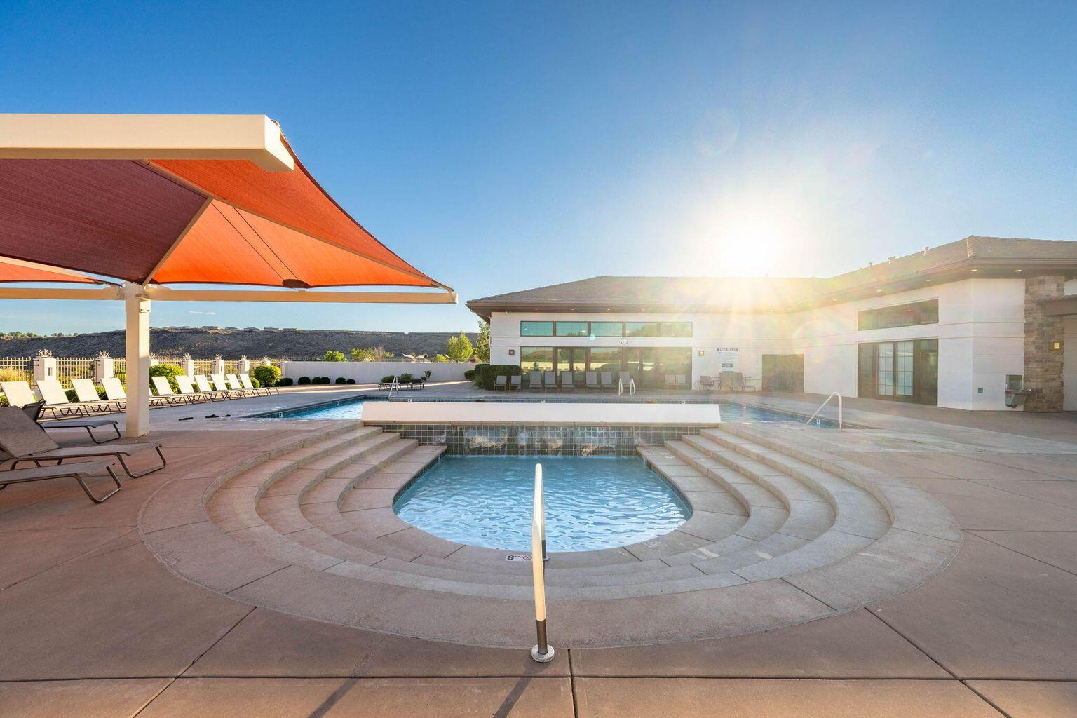 HIGHLAND PARK AT THE CORAL CANYON - Residential