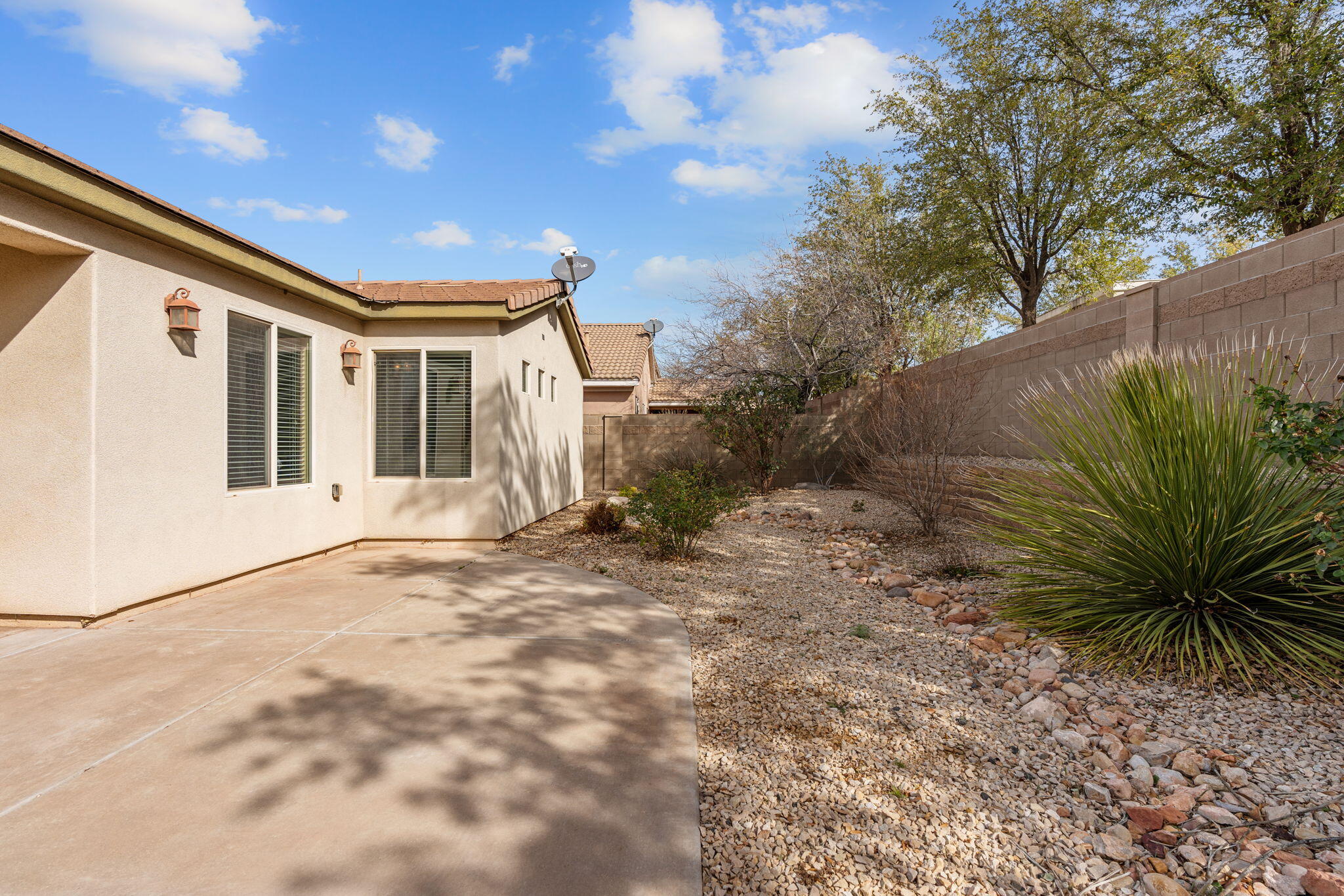 HIGHLAND PARK AT THE CORAL CANYON - Residential