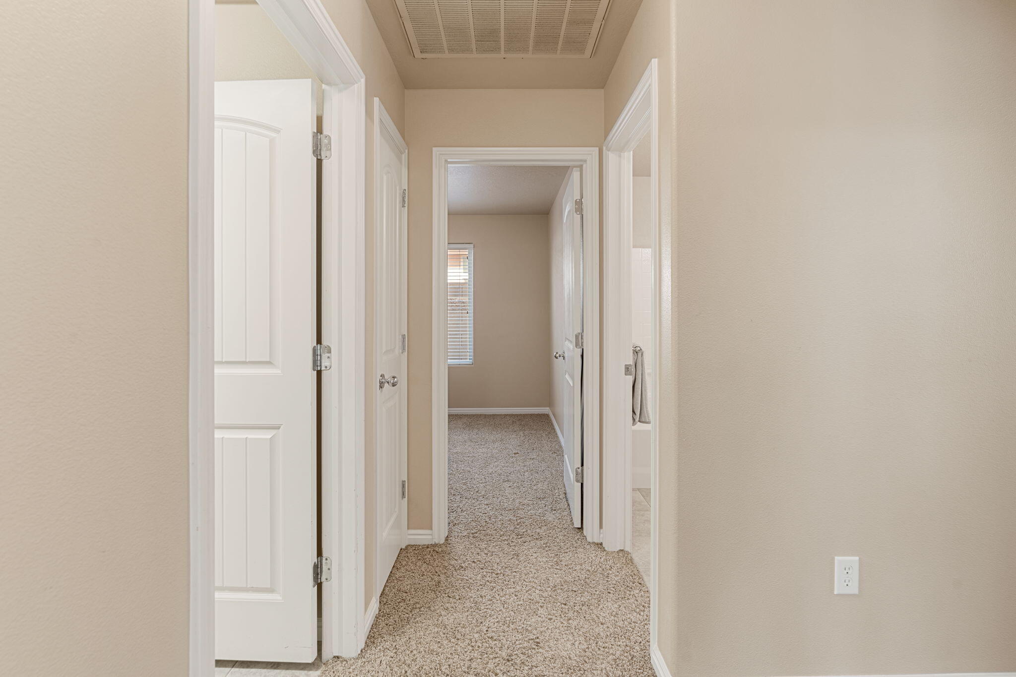 HIGHLAND PARK AT THE CORAL CANYON - Residential