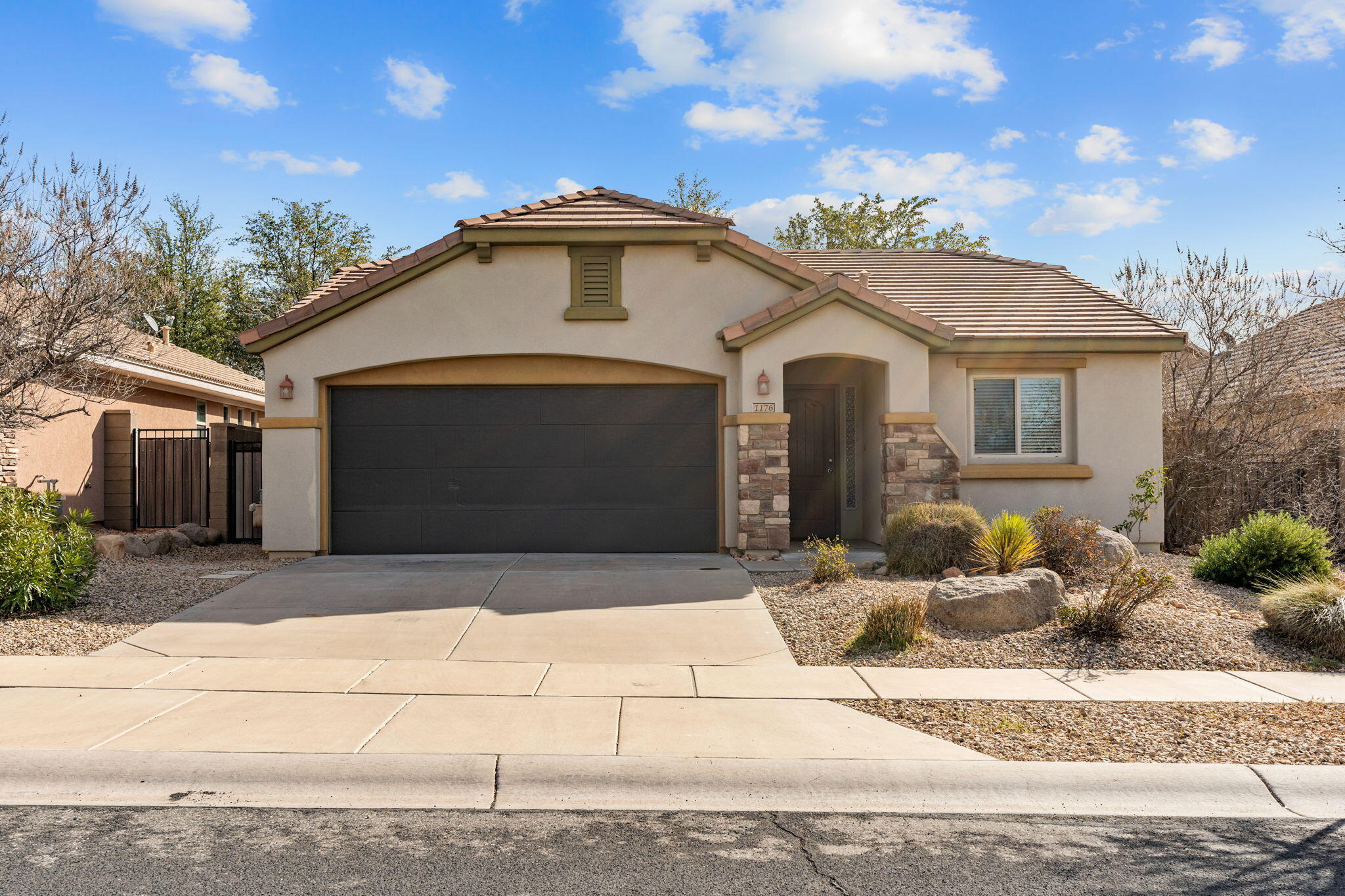 HIGHLAND PARK AT THE CORAL CANYON - Residential