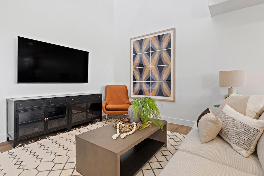 ROCKLAND TOWNHOMES - Residential