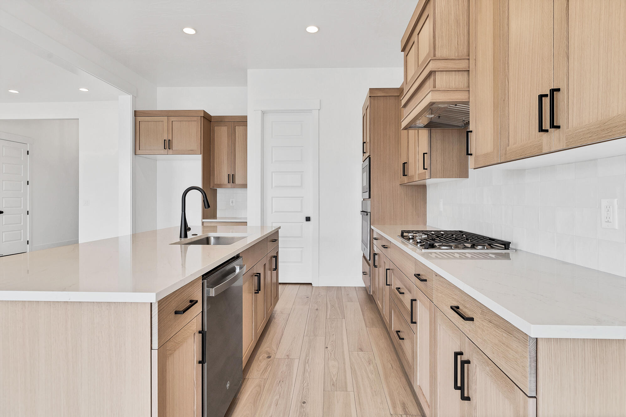 SHOOTING STAR - Residential