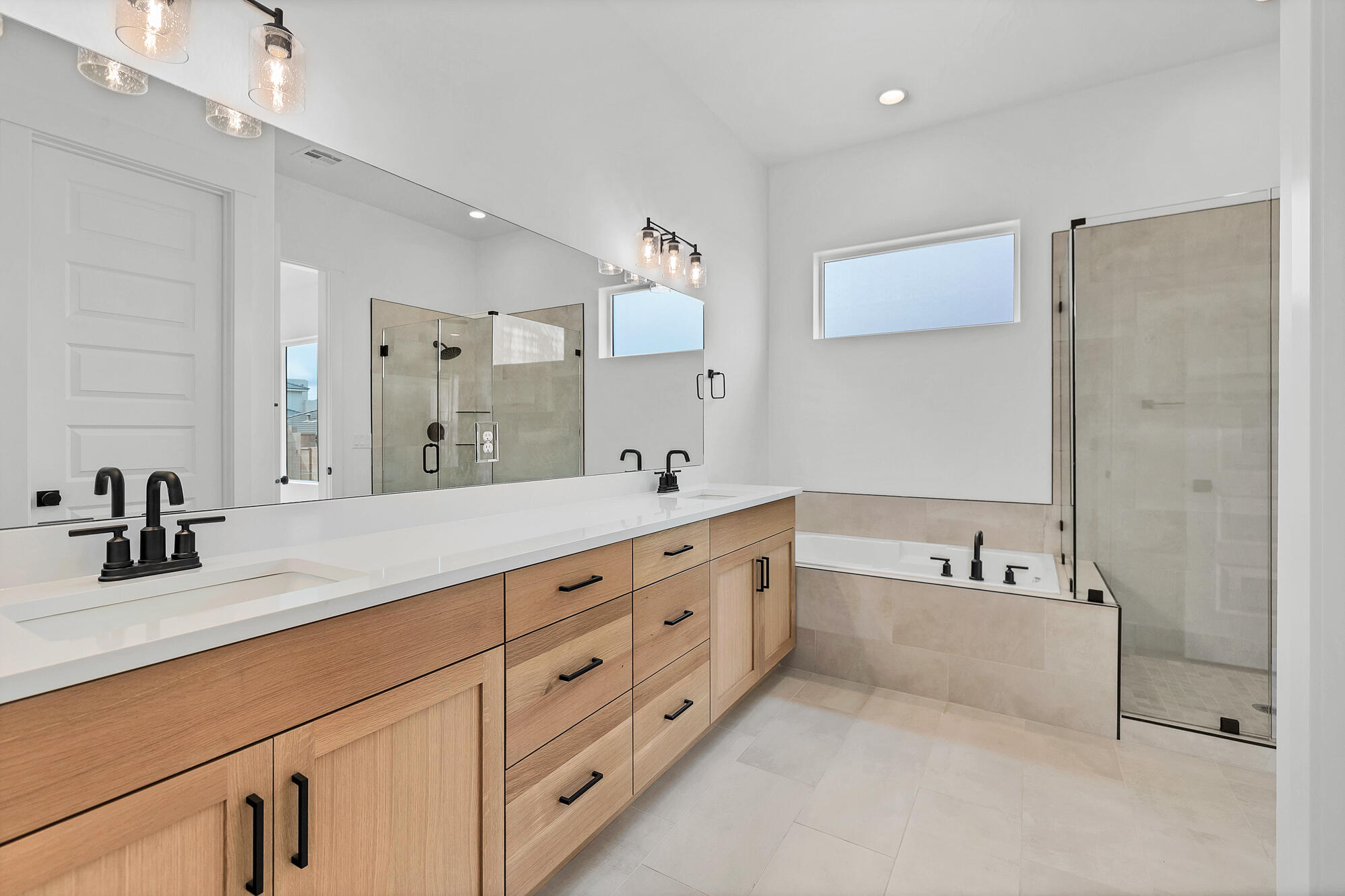 SHOOTING STAR - Residential