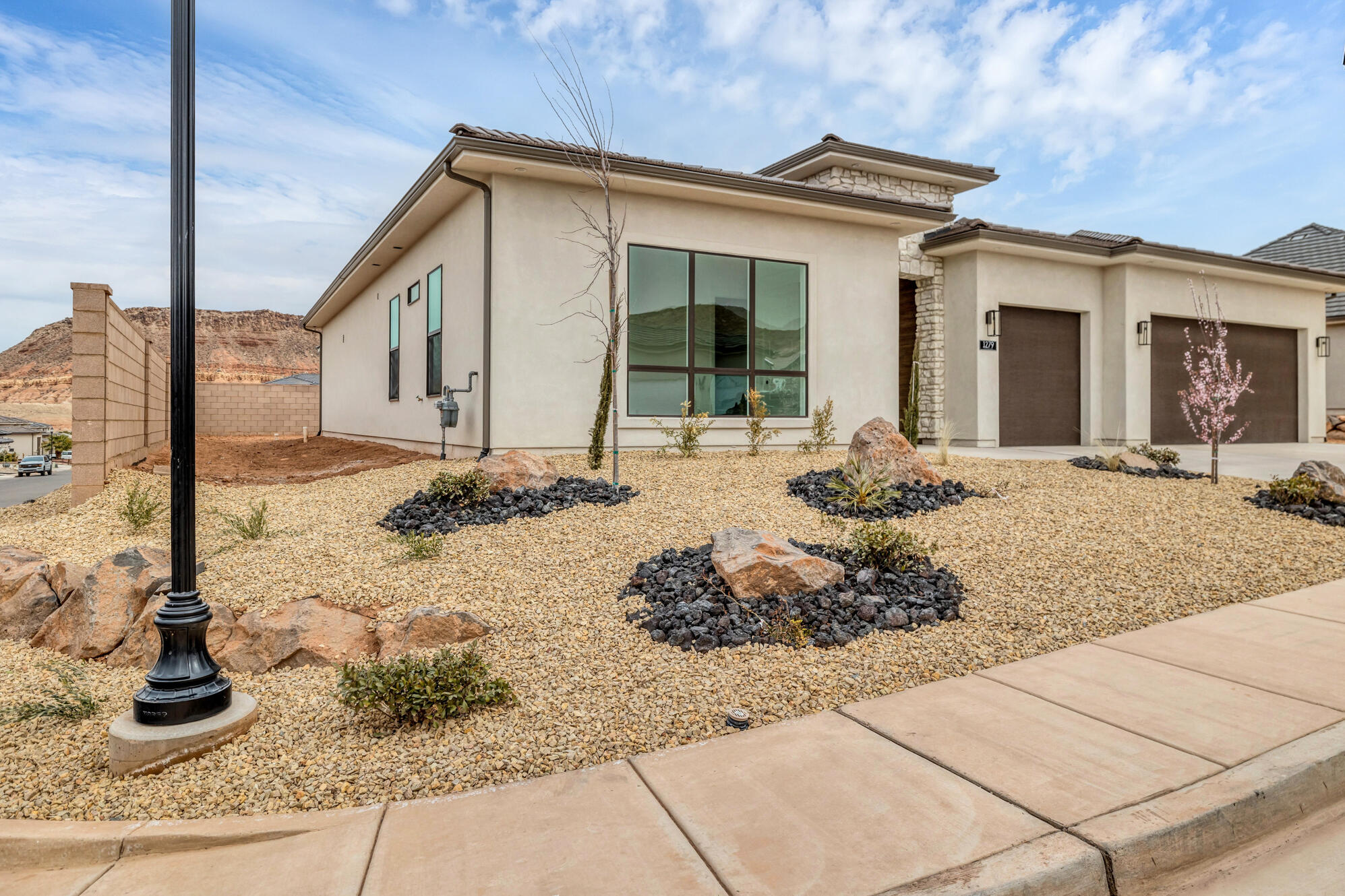 SHOOTING STAR - Residential