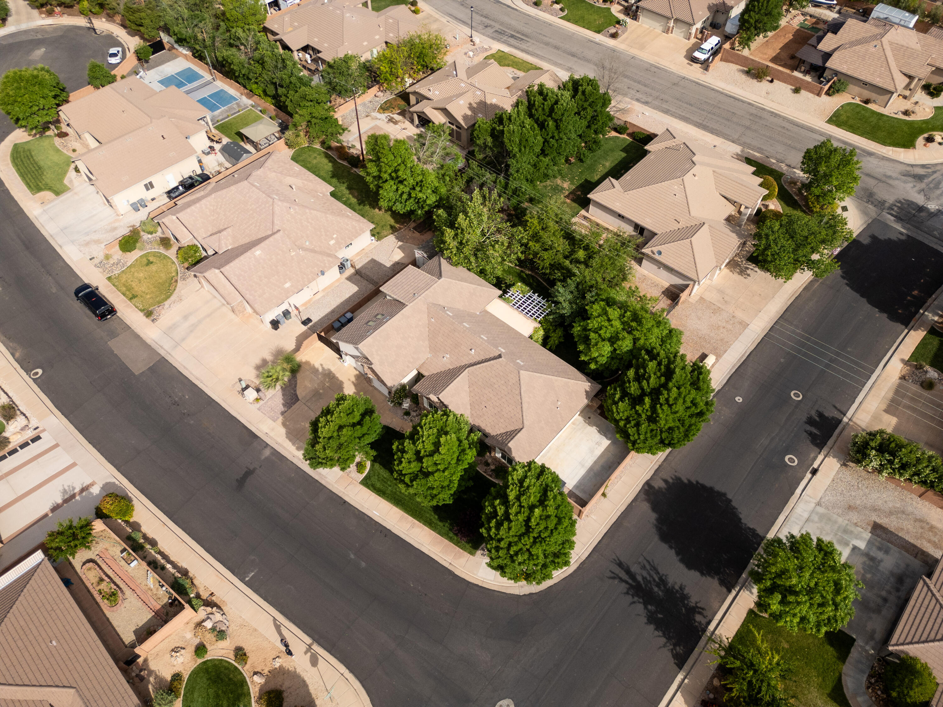 DESERT FIELDS - Residential
