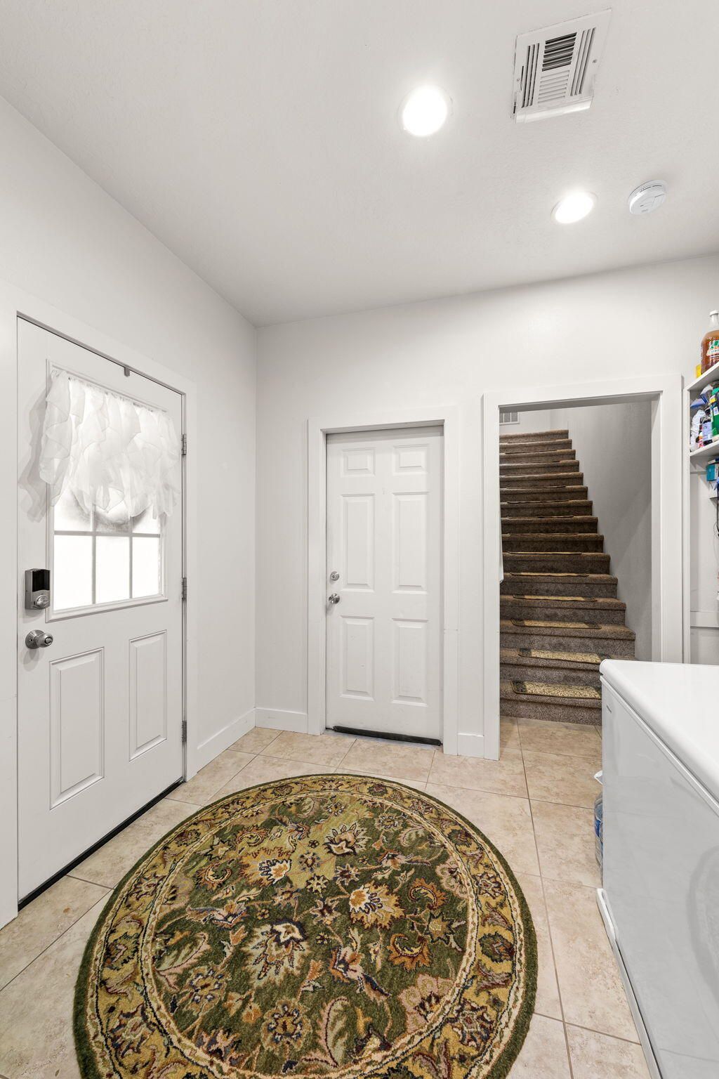 Photo of 2562 E 3670 S, Saint George, UT 84790 (MLS # 25-266142)