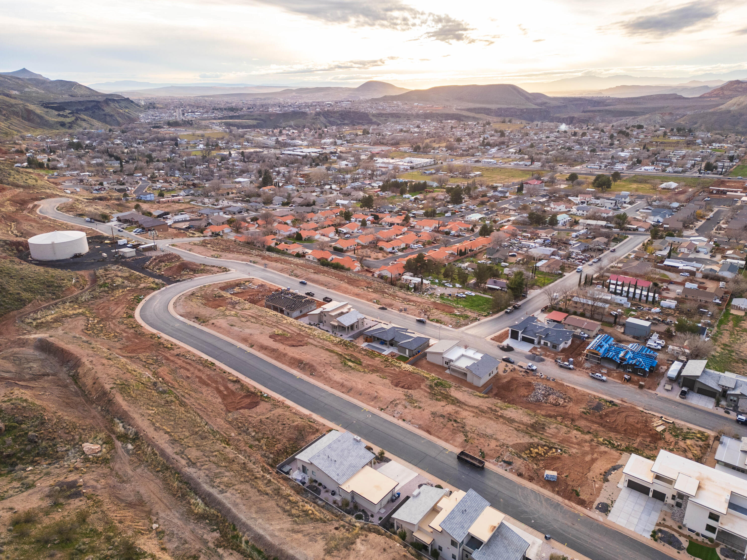 SUNSET VIEW ESTATES - Land