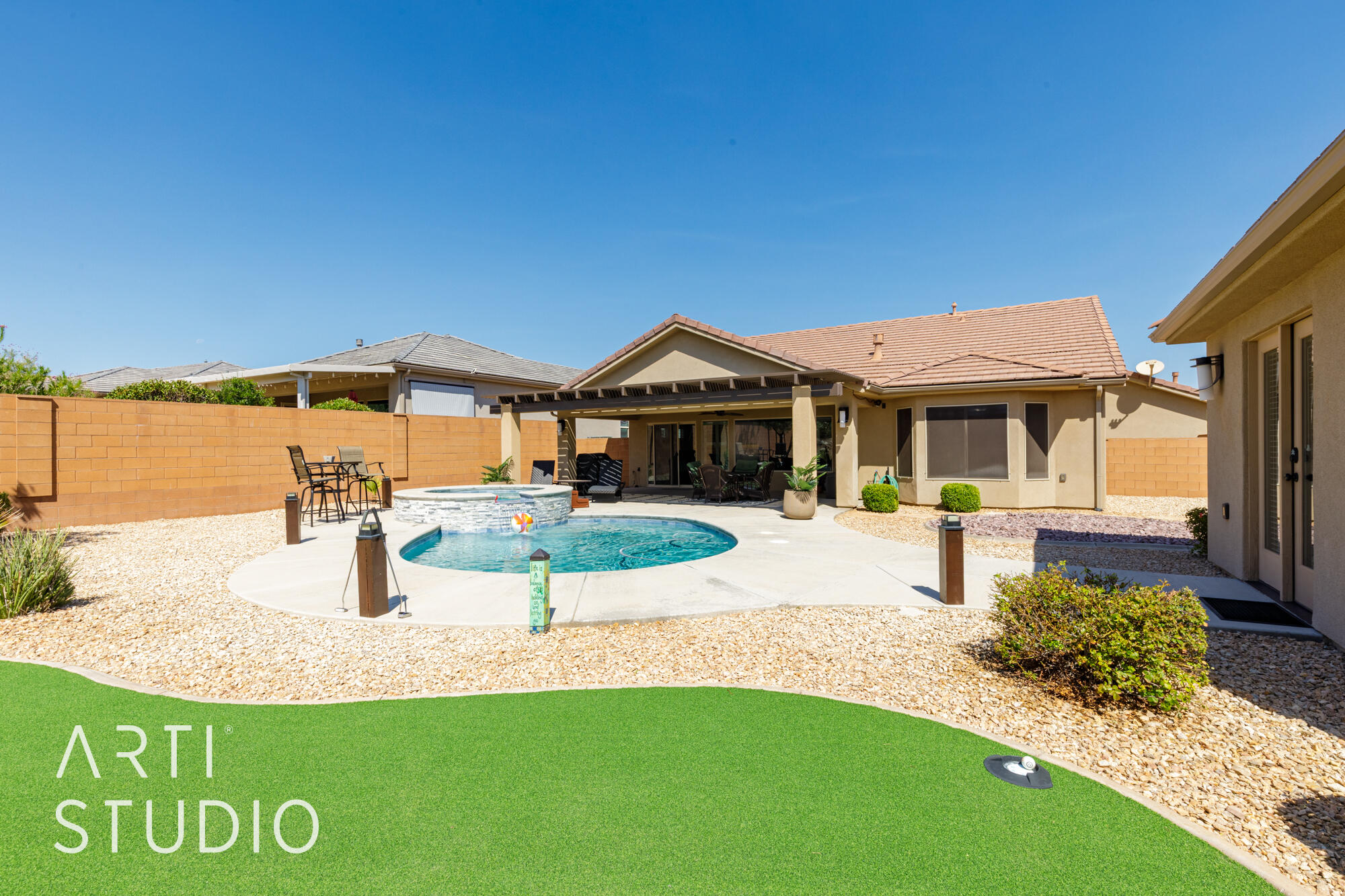 SUN RIVER - Residential