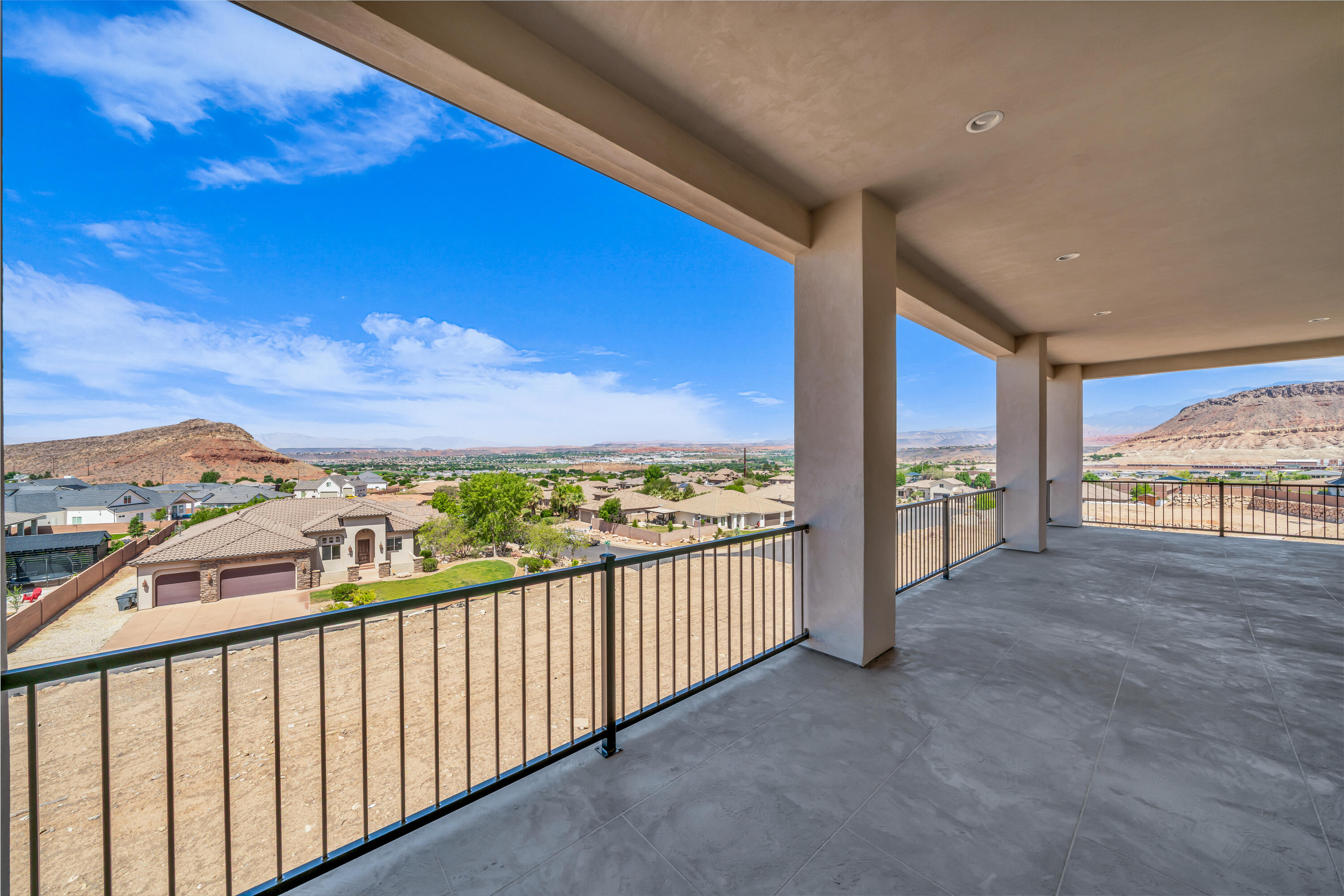 HEIGHTS AT WASHINGTON BENCH - Residential