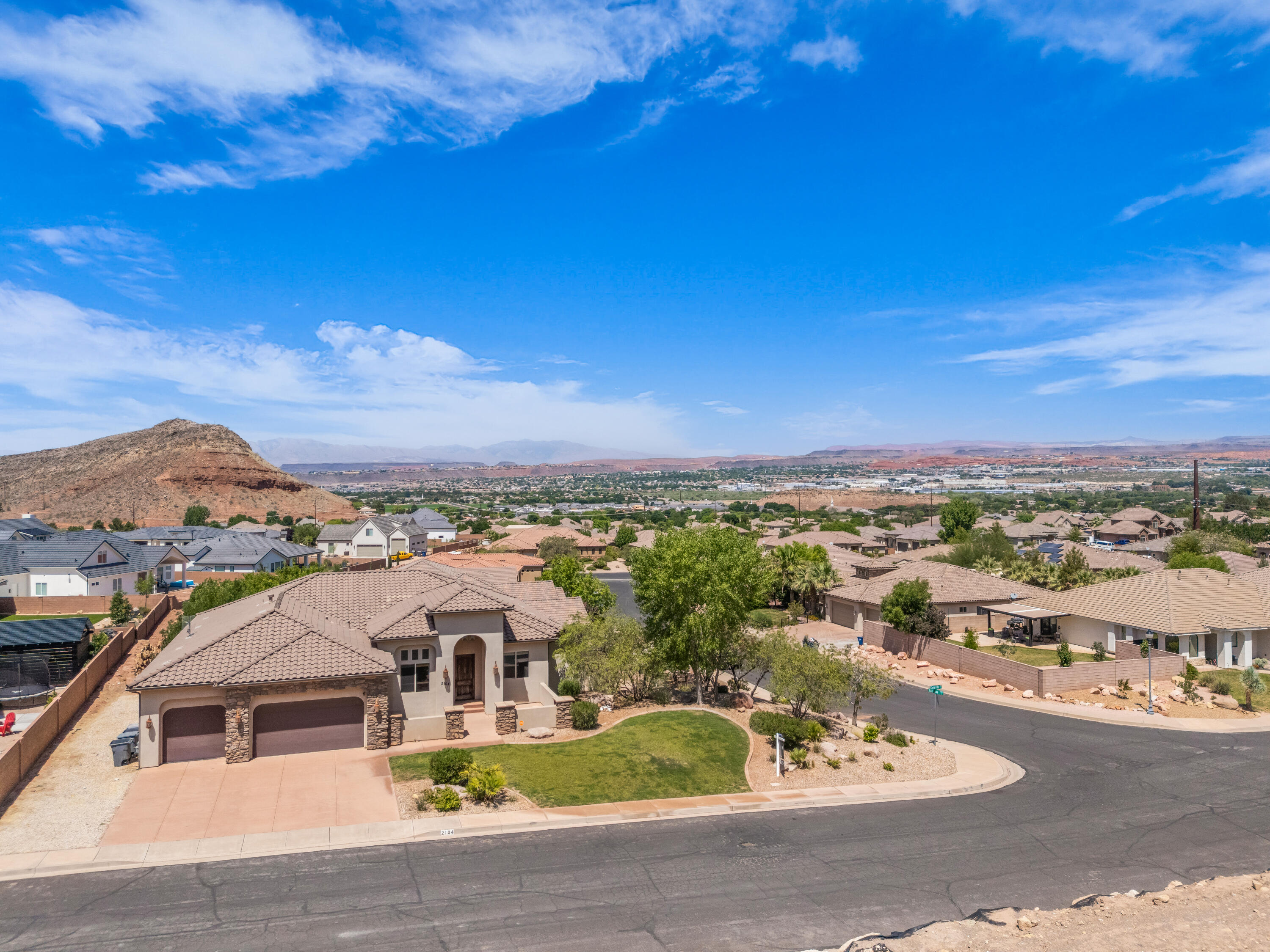 HEIGHTS AT WASHINGTON BENCH - Residential