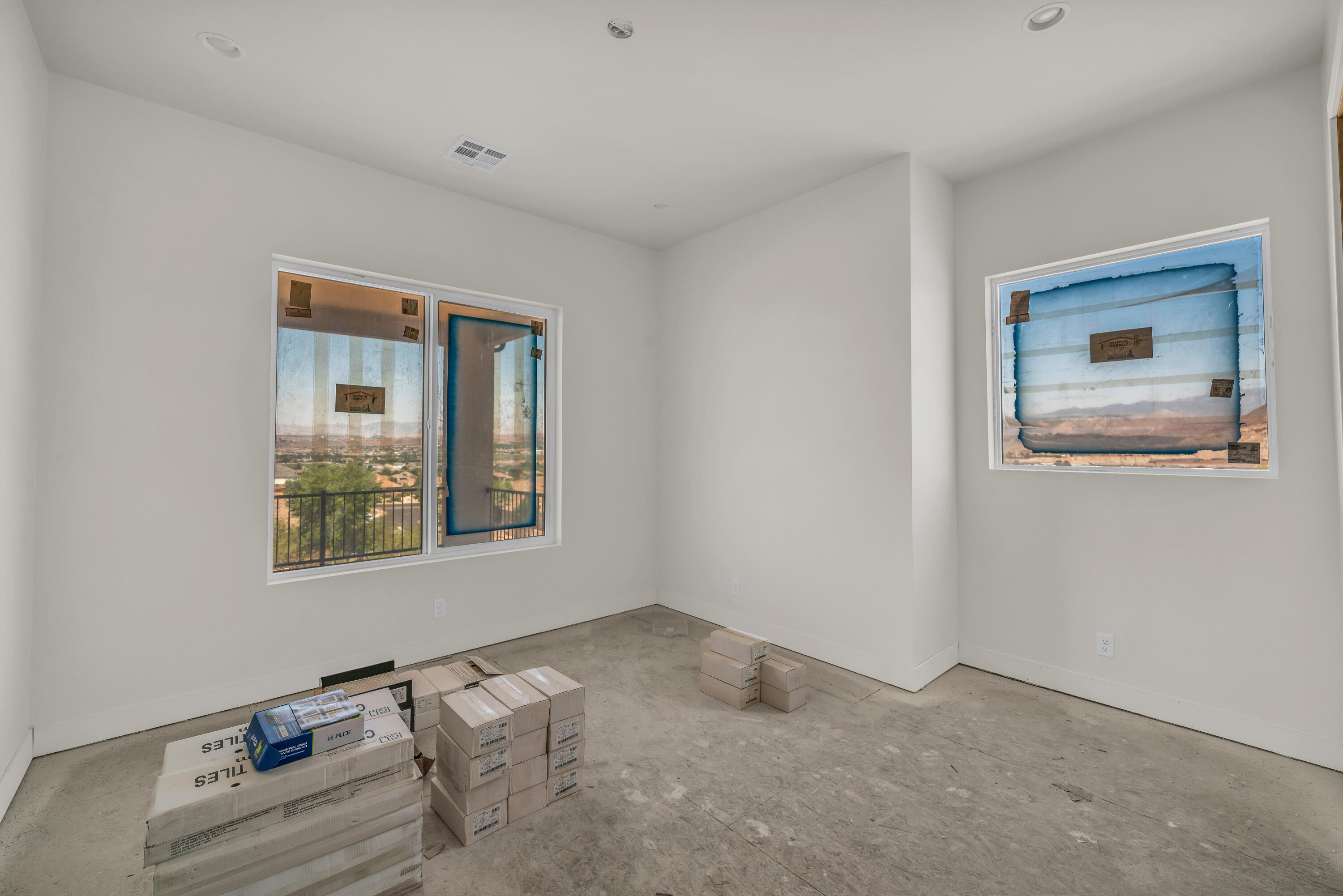 HEIGHTS AT WASHINGTON BENCH - Residential