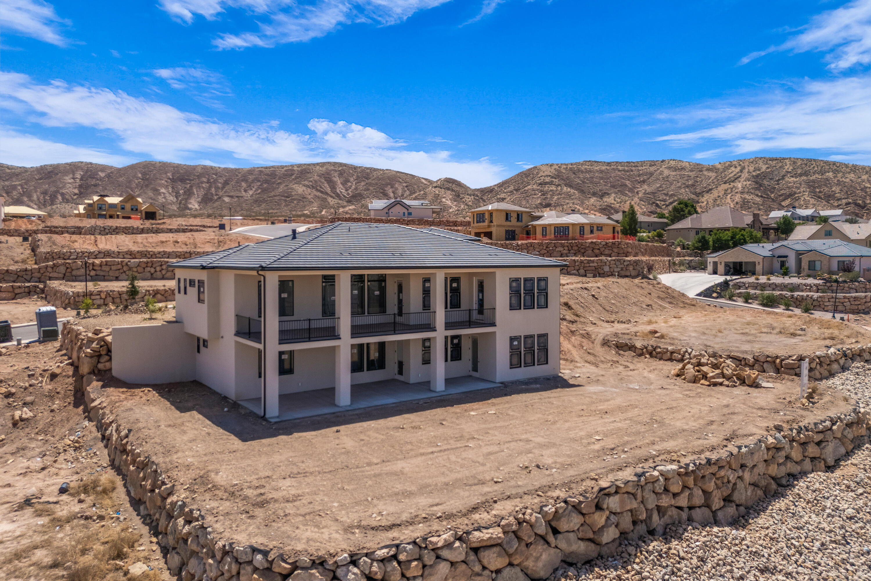 HEIGHTS AT WASHINGTON BENCH - Residential
