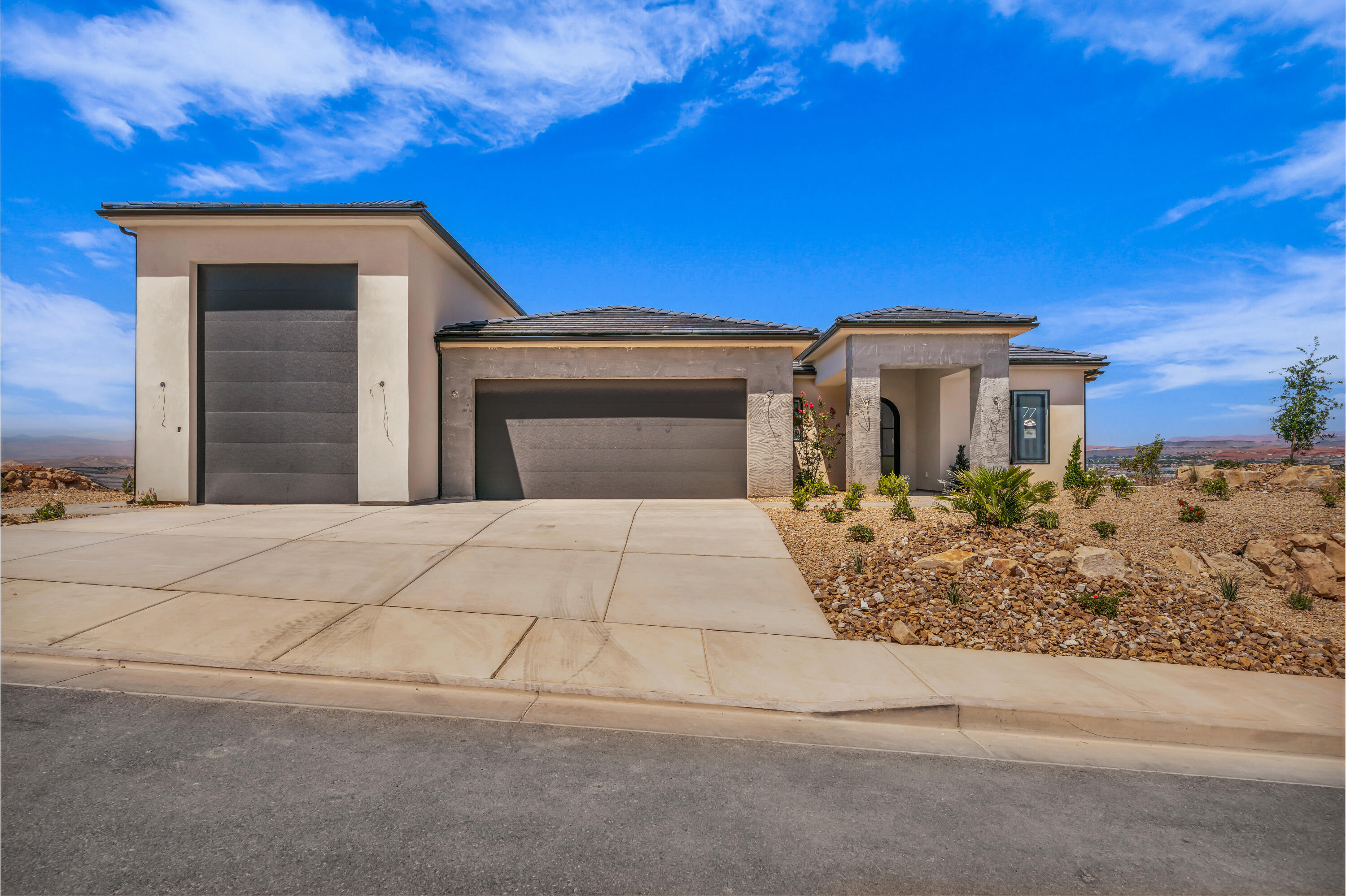 HEIGHTS AT WASHINGTON BENCH - Residential