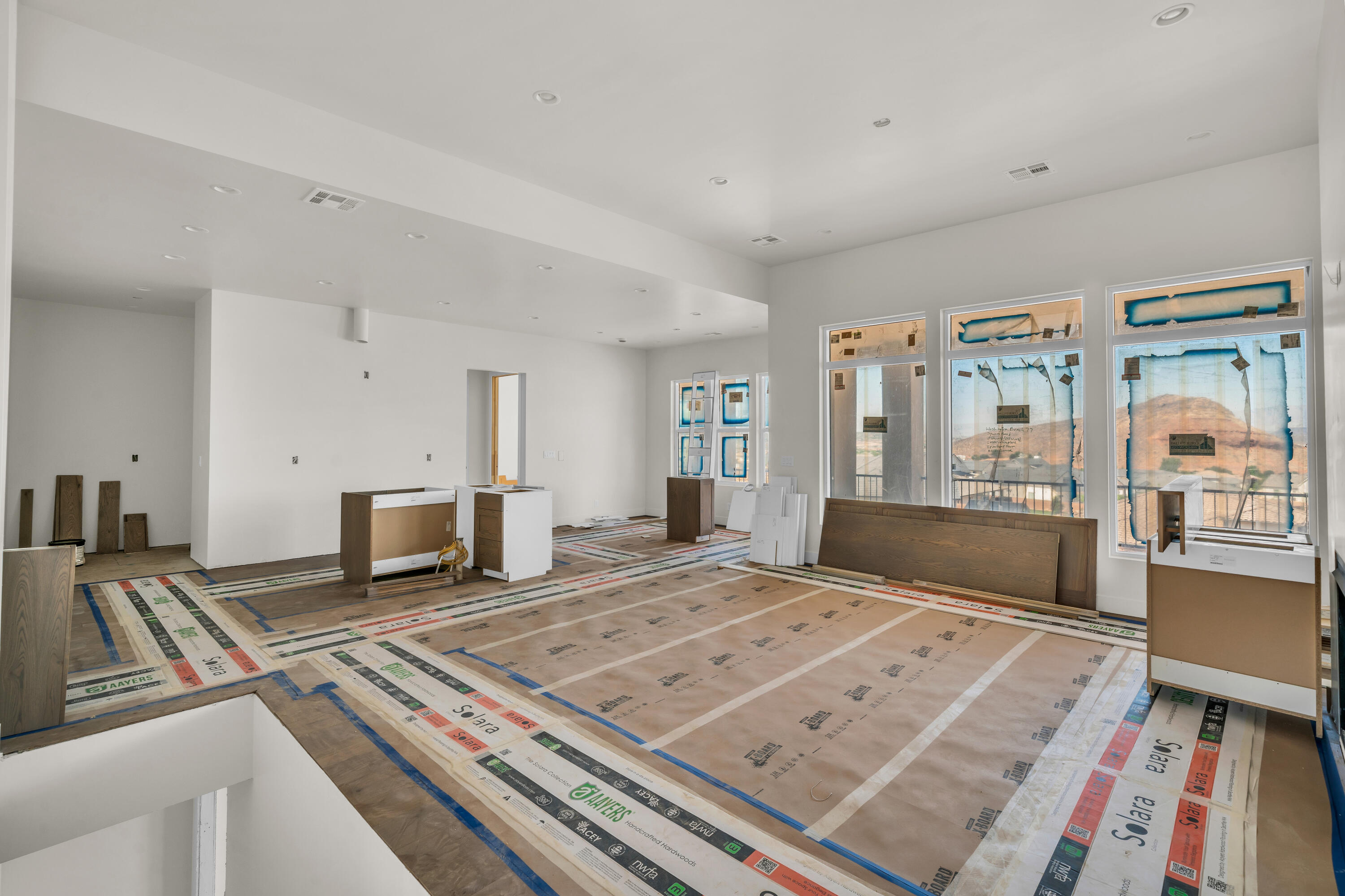 HEIGHTS AT WASHINGTON BENCH - Residential