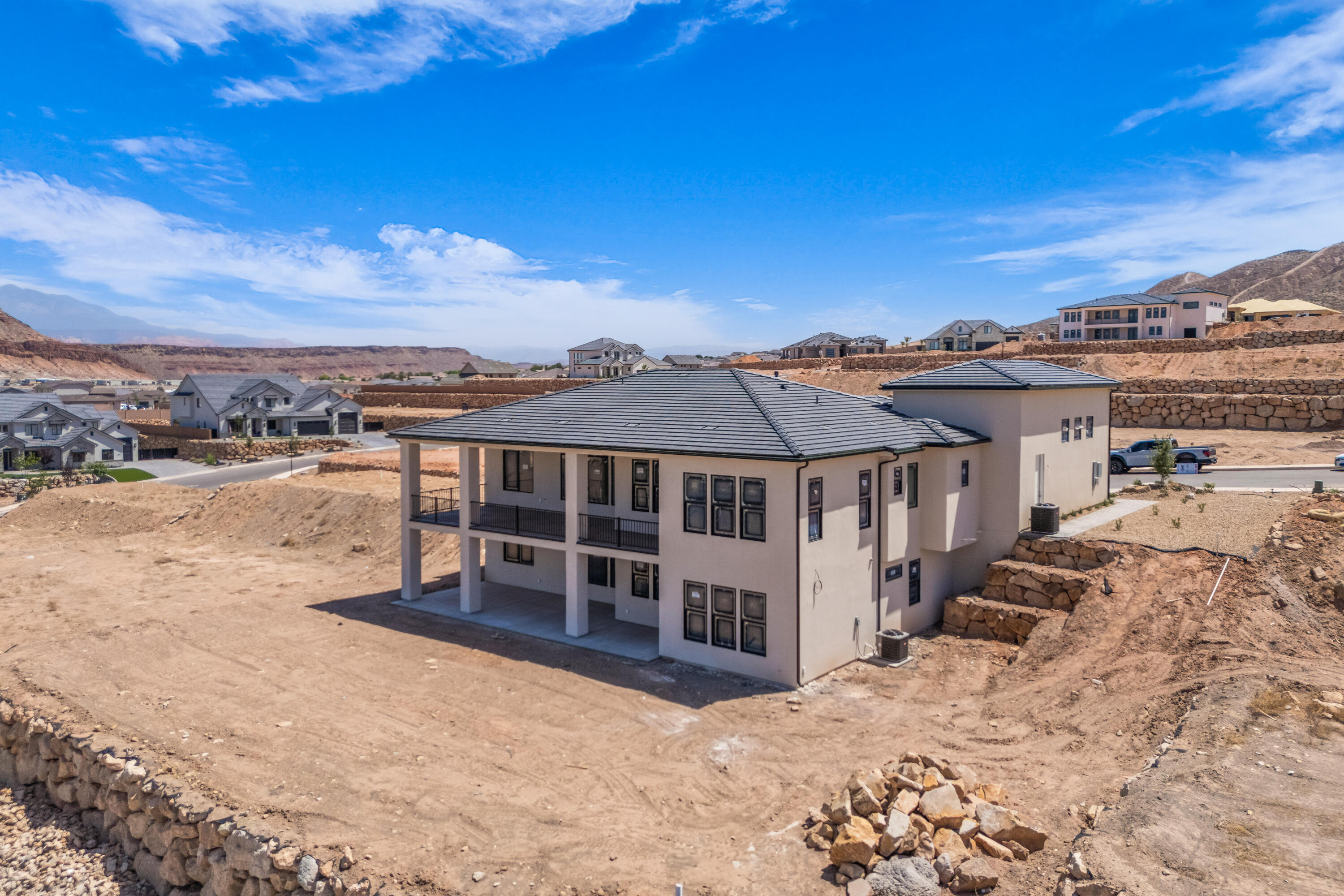 HEIGHTS AT WASHINGTON BENCH - Residential