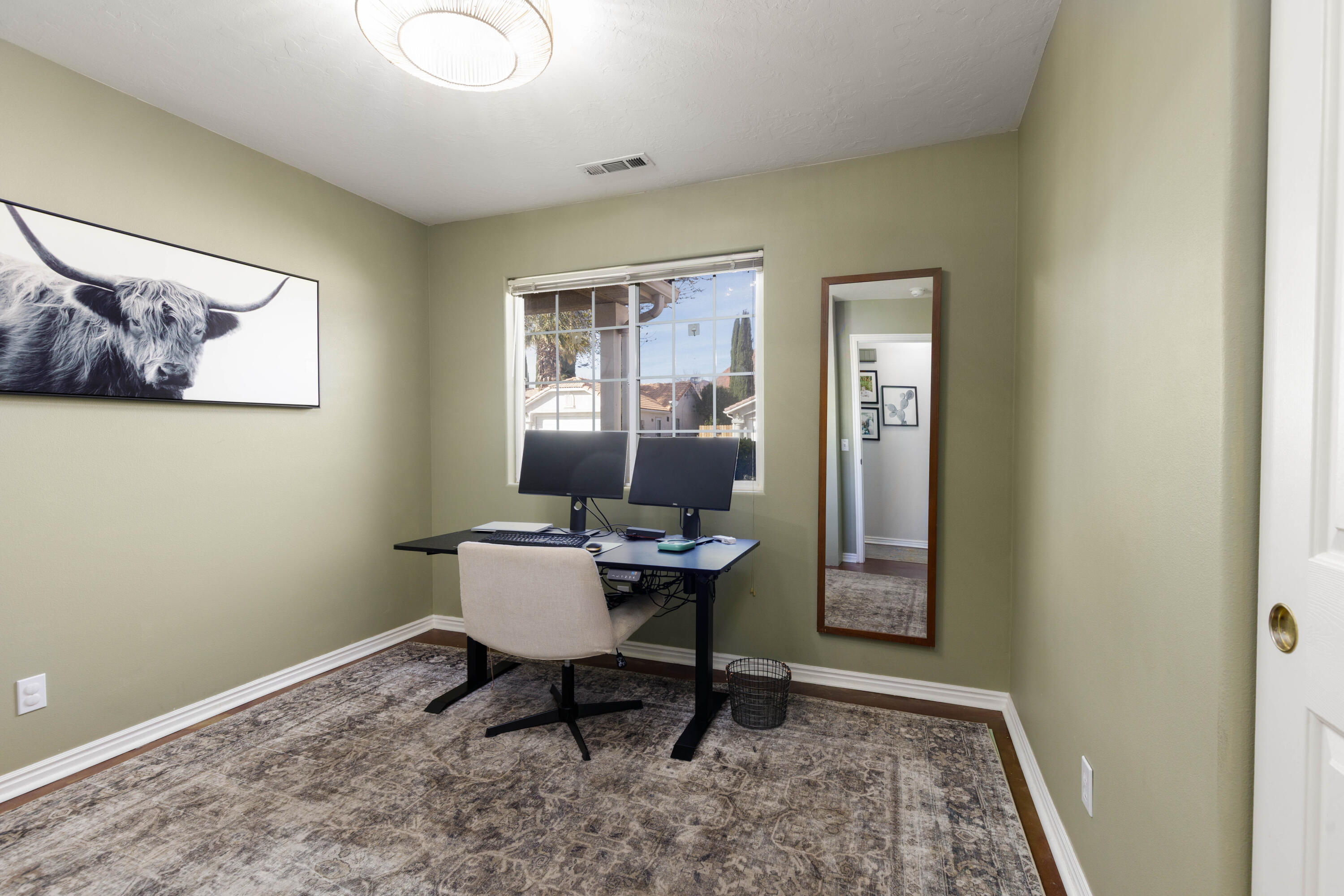 RED MOUNTAIN TOWNHOMES - Residential