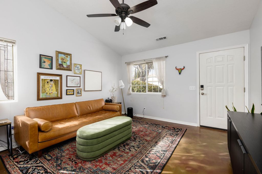 Photo of 362 E 680 S, Ivins, UT 84738 (MLS # 26-269895)