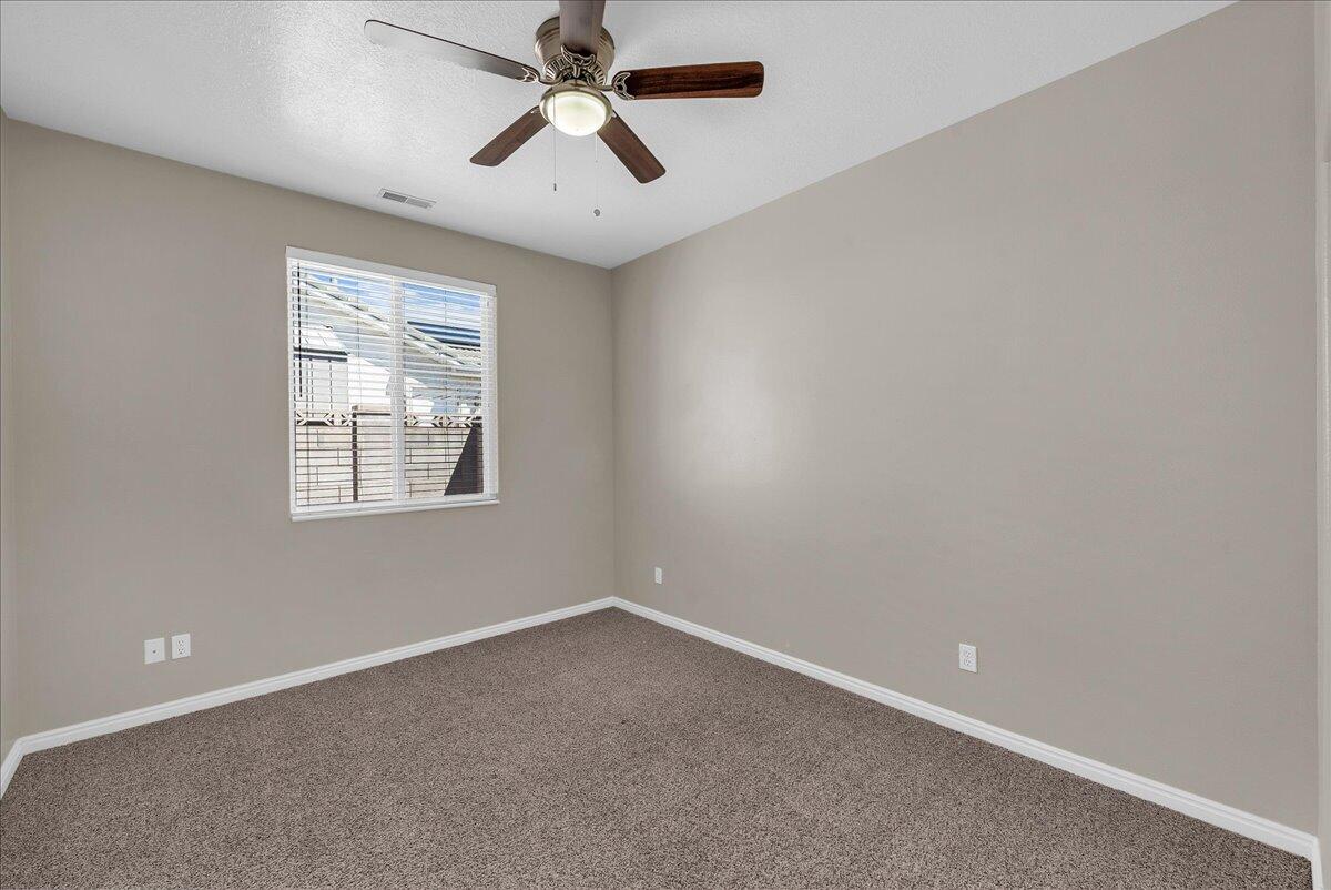 MCARTHUR HEIGHTS - Residential