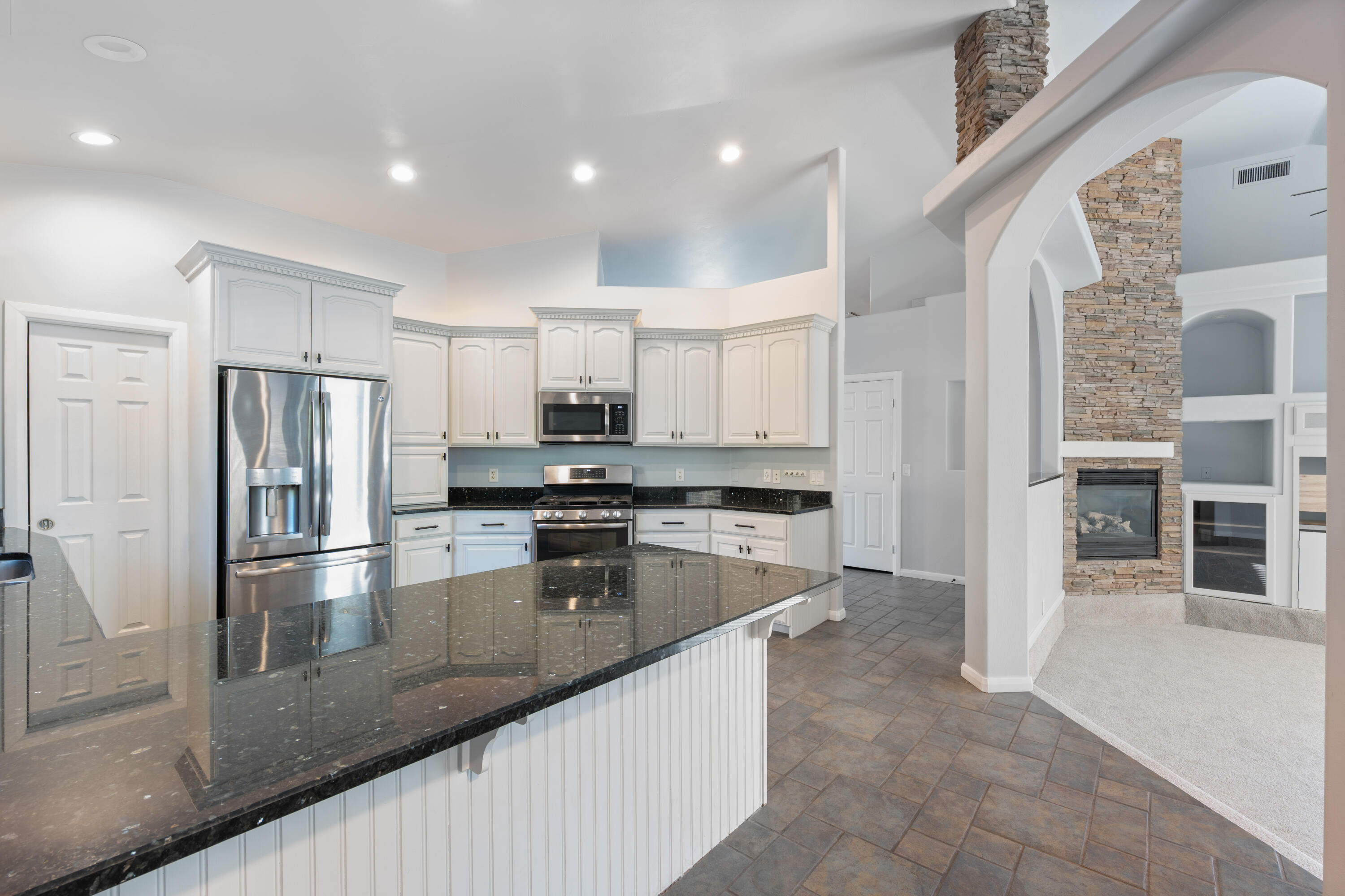 SILVERSTONE AT GREEN SPRINGS - Residential