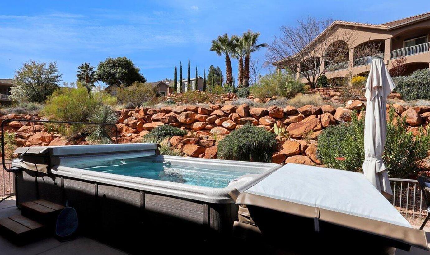 SILVERSTONE AT GREEN SPRINGS - Residential