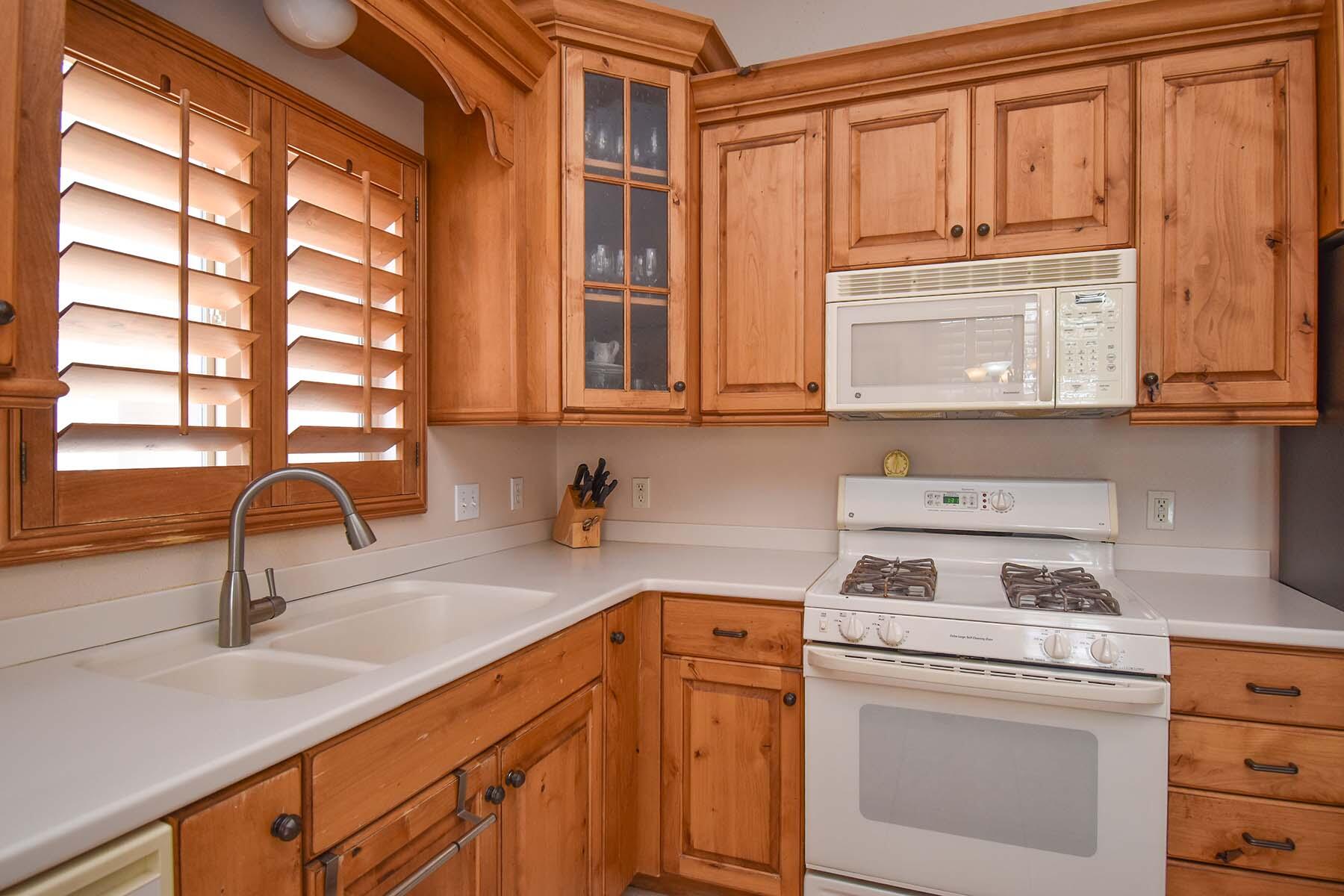 SPRINGFIELD TH - Residential