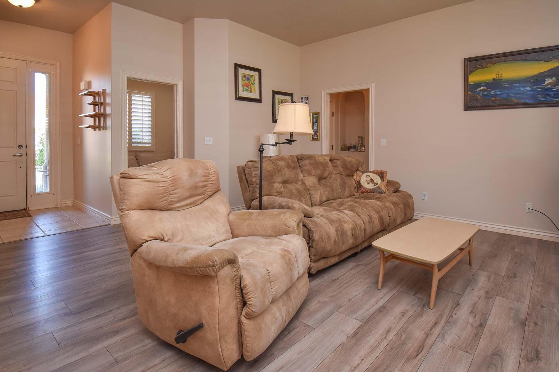 SPRINGFIELD TH - Residential