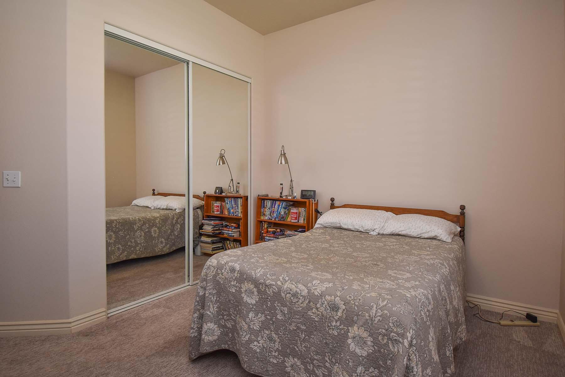 SPRINGFIELD TH - Residential