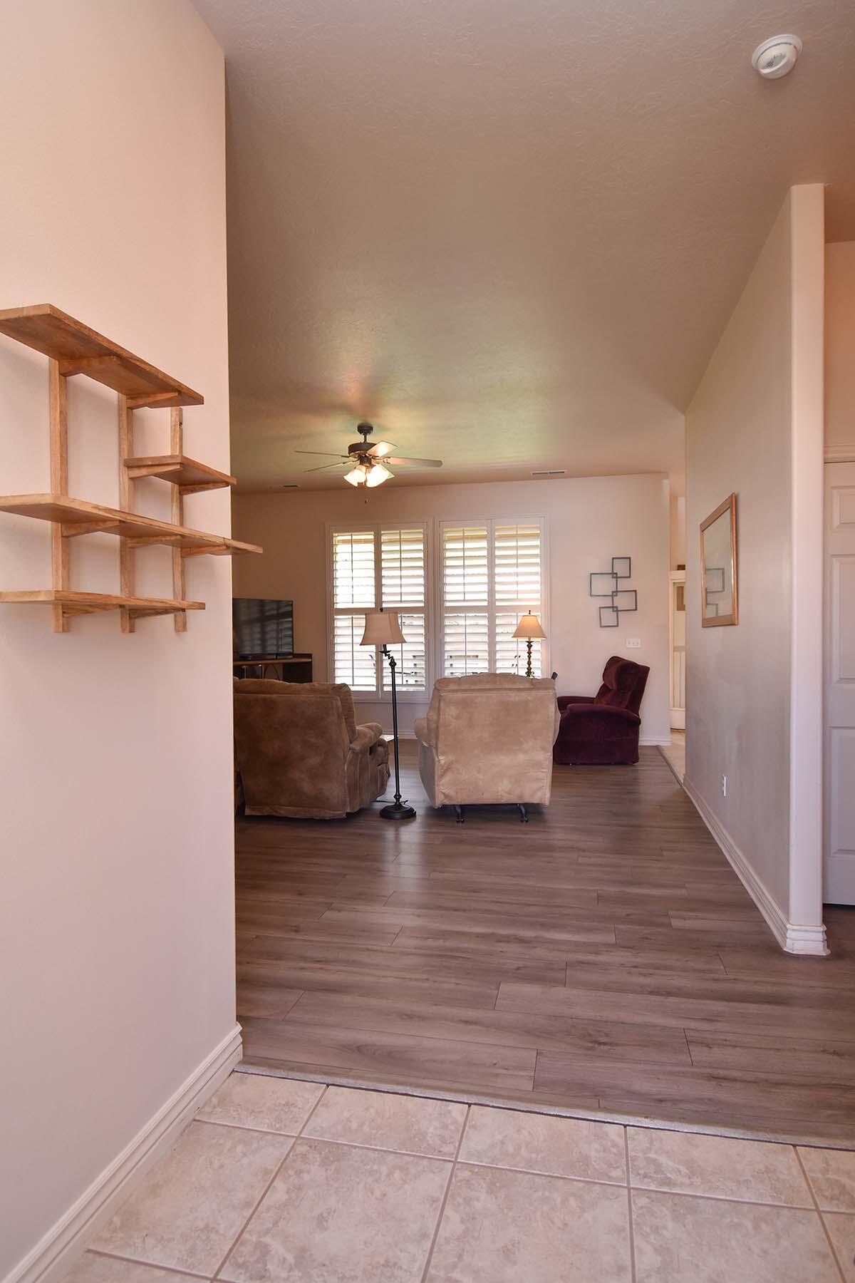 SPRINGFIELD TH - Residential