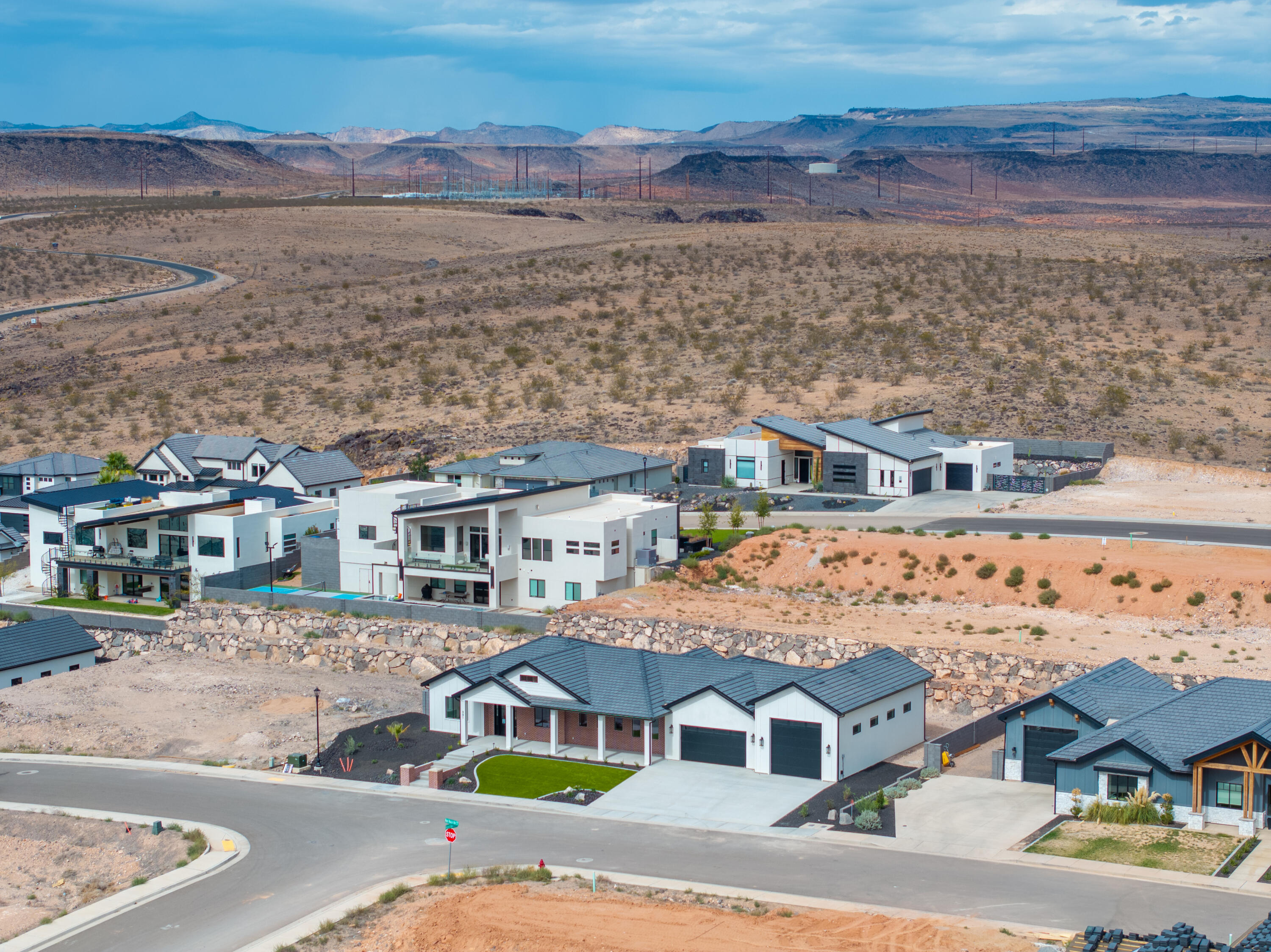 GRAND HEIGHTS - Residential