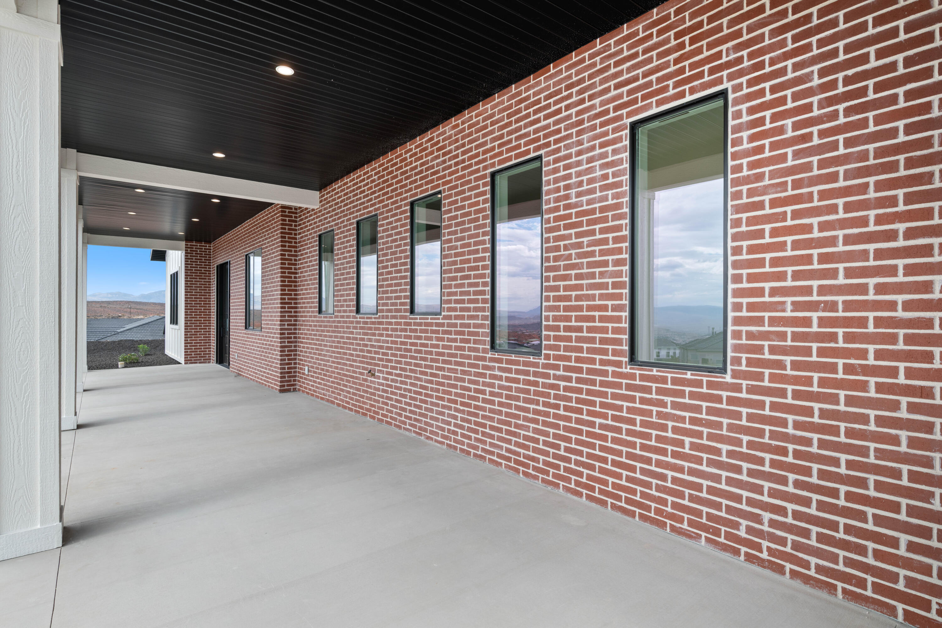 GRAND HEIGHTS - Residential