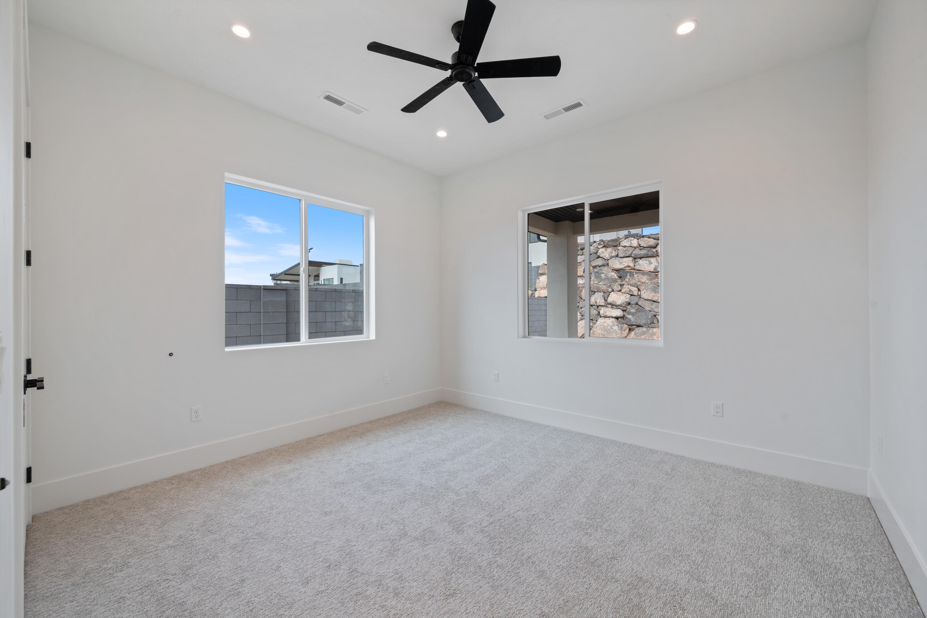 GRAND HEIGHTS - Residential