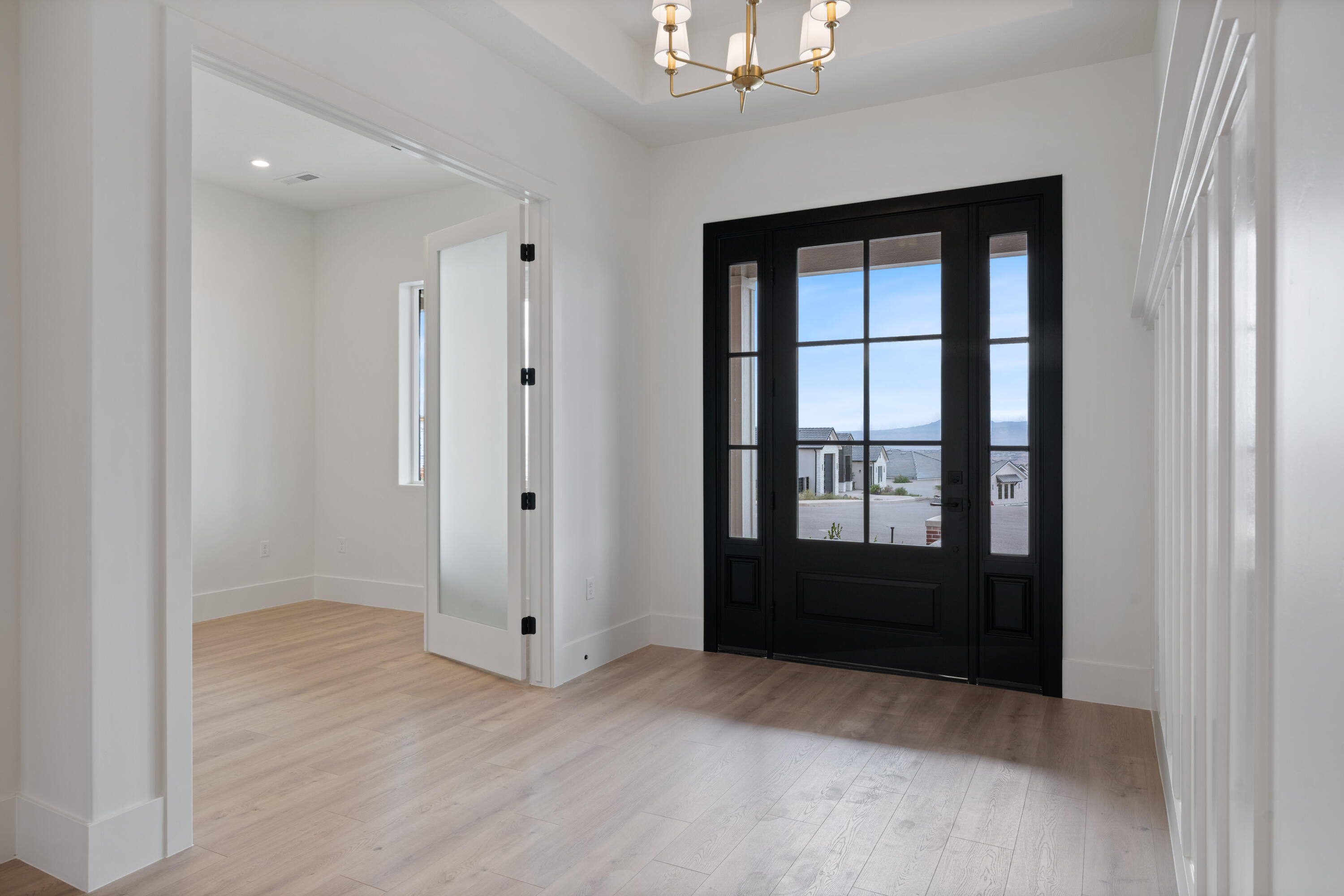 GRAND HEIGHTS - Residential