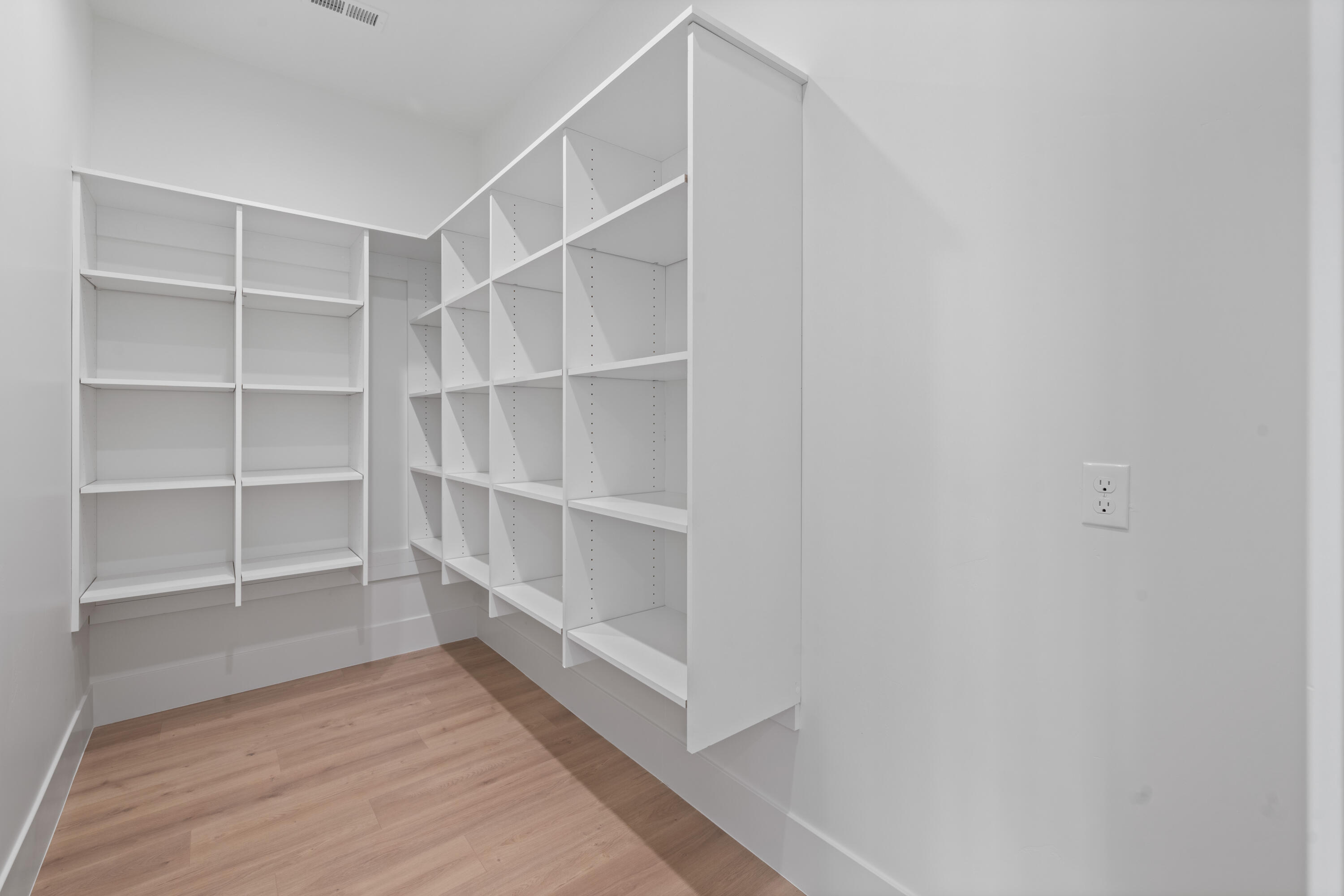 GRAND HEIGHTS - Residential