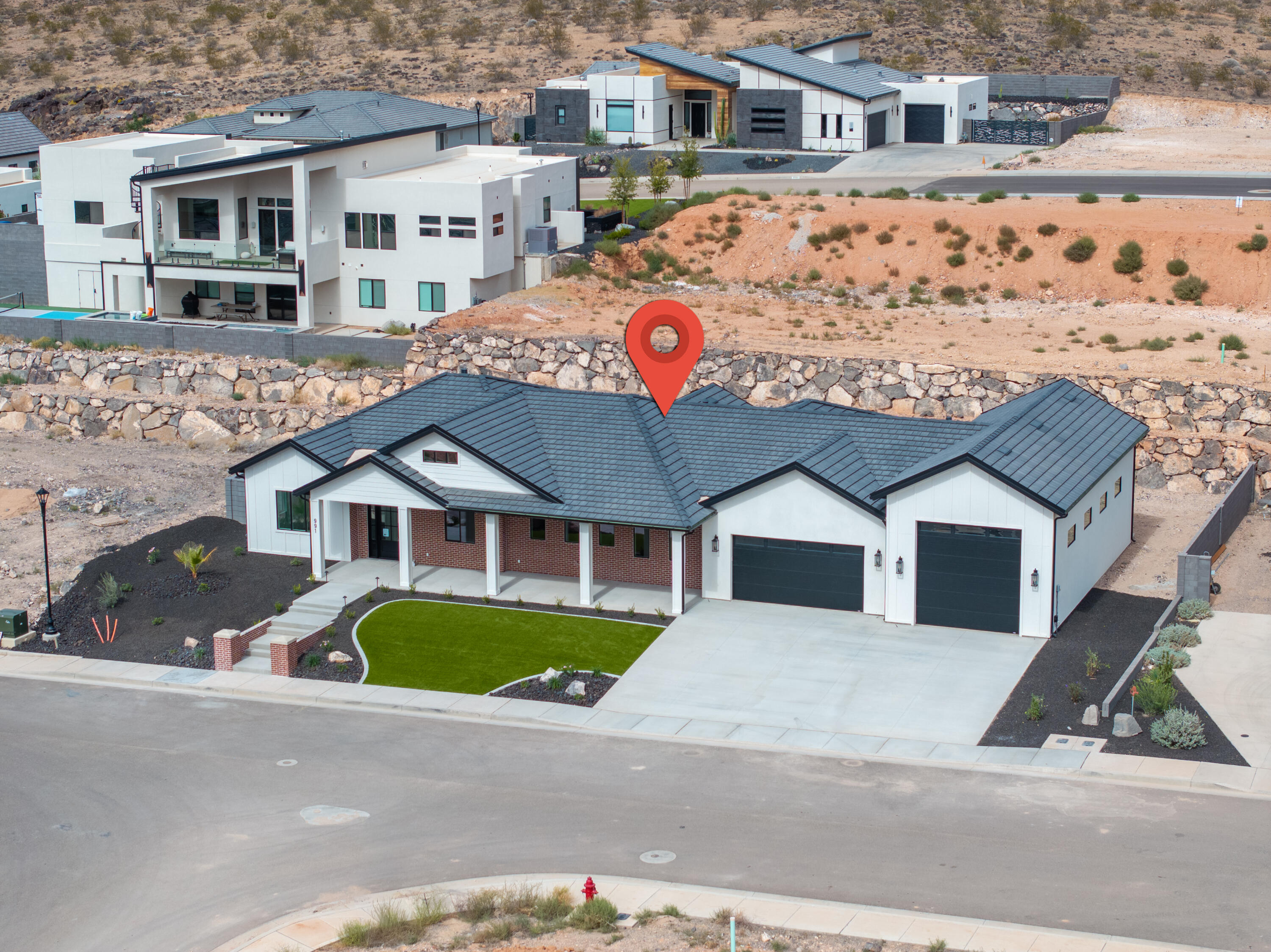 GRAND HEIGHTS - Residential