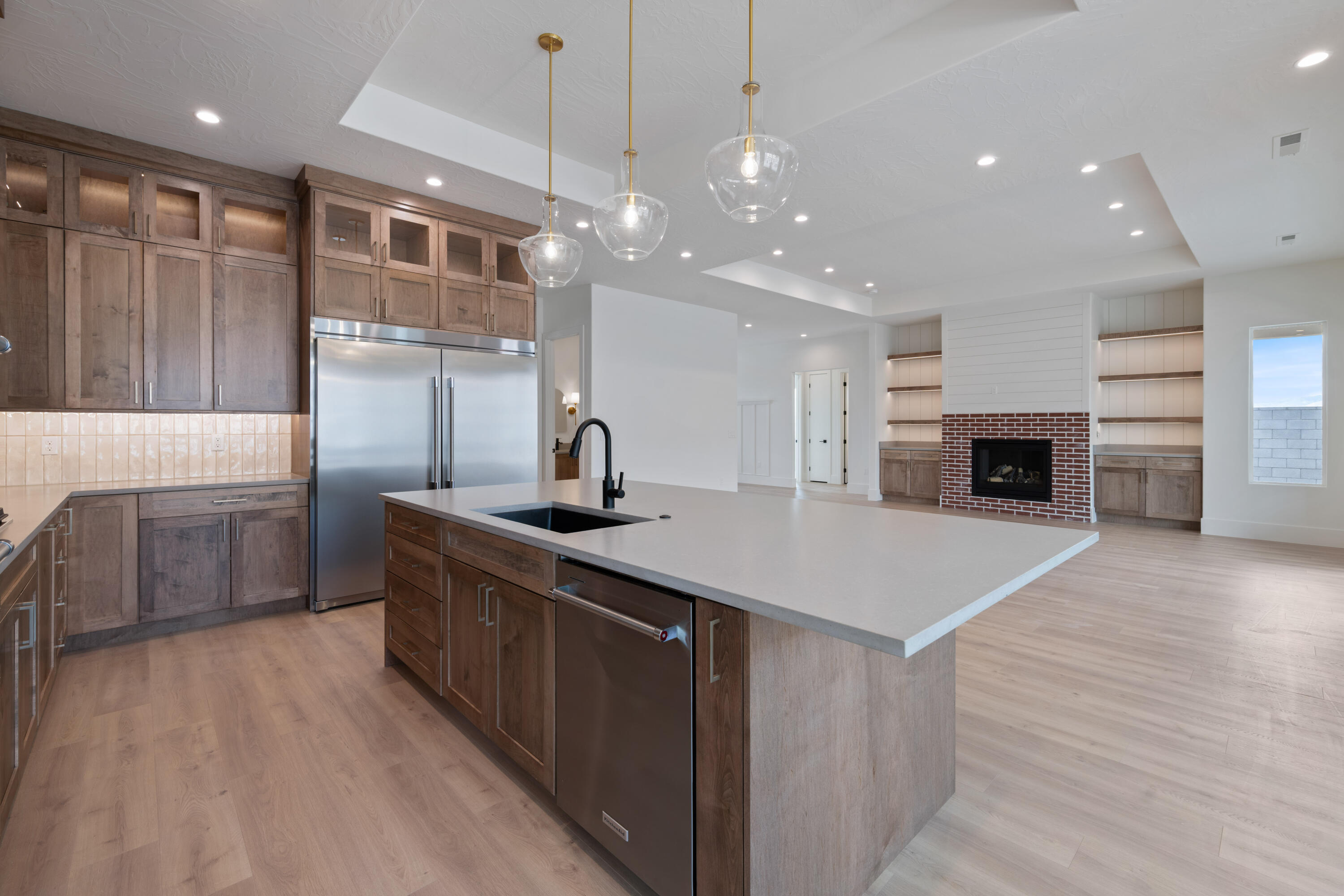 GRAND HEIGHTS - Residential