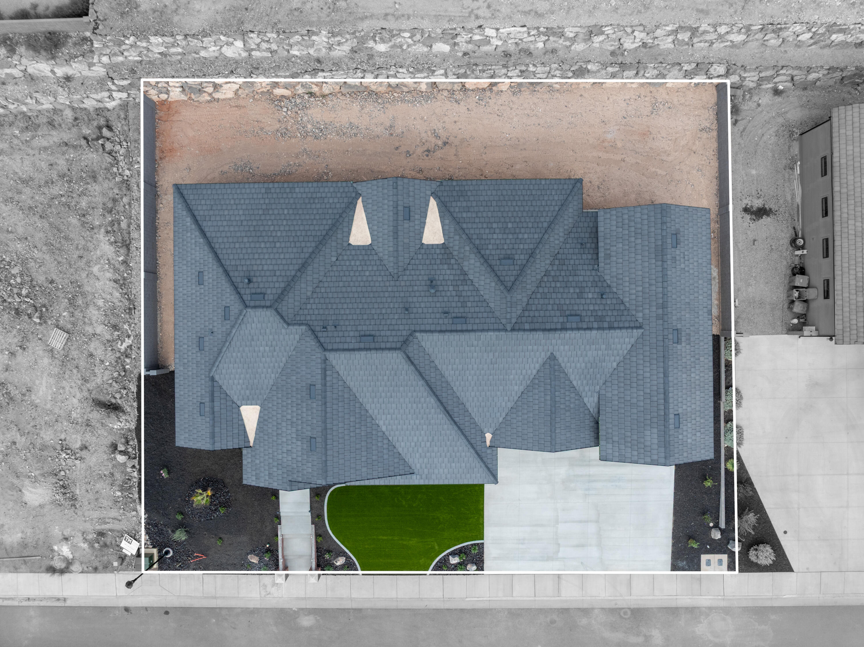 GRAND HEIGHTS - Residential