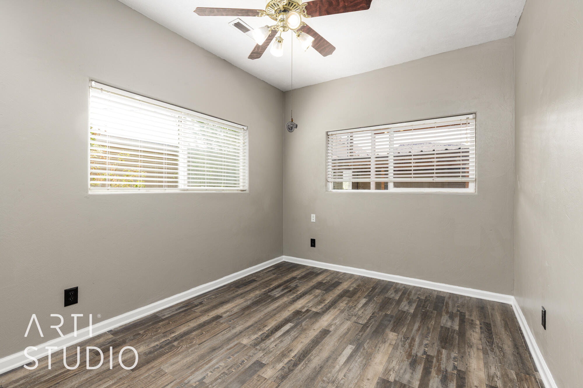 ST GEORGE TOWNSITE - Residential