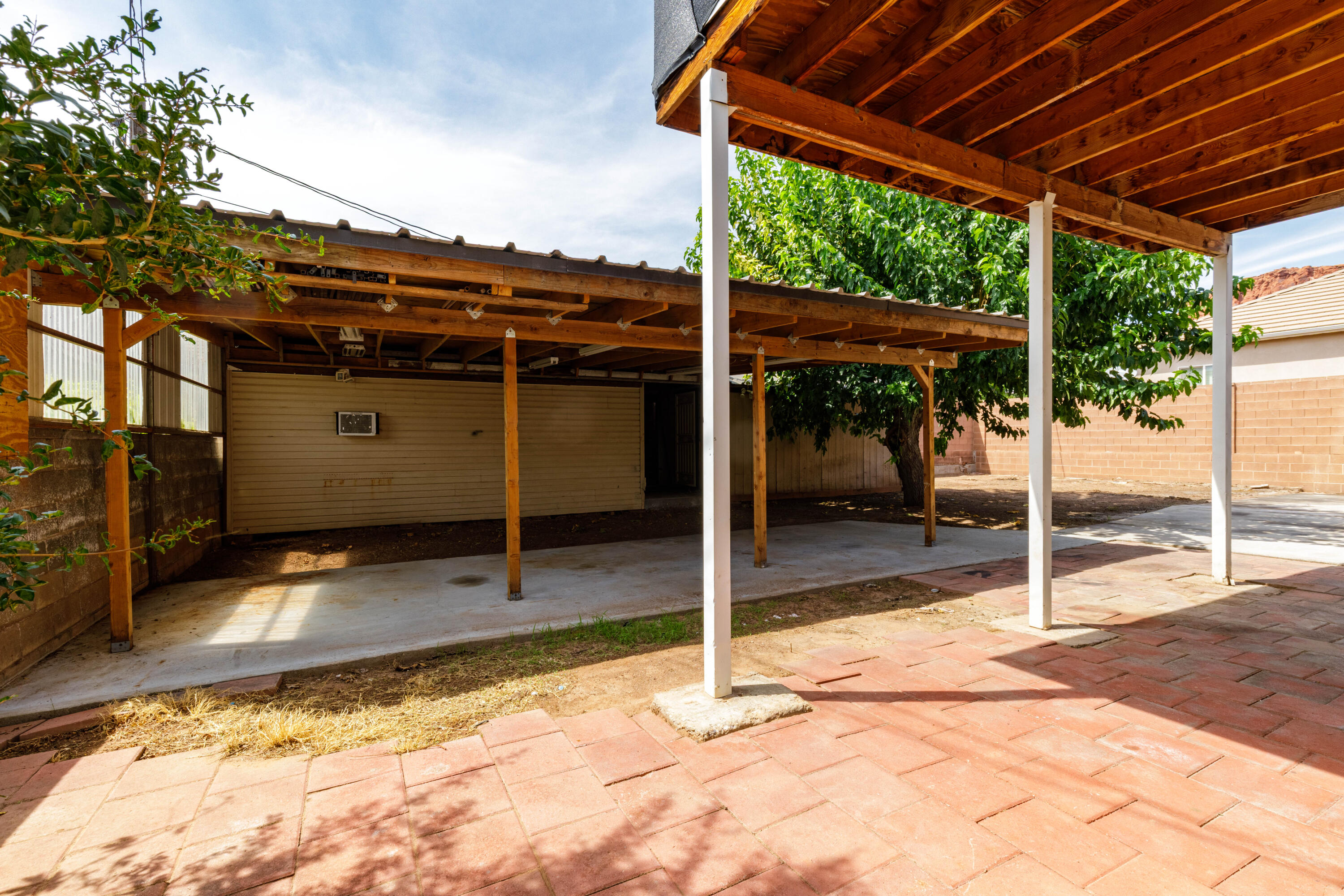 ST GEORGE TOWNSITE - Residential