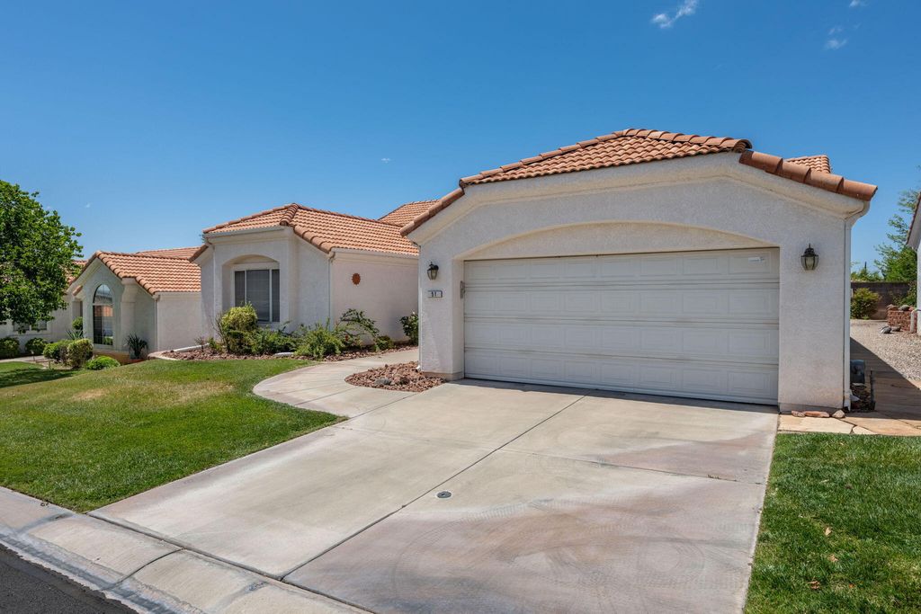 Photo of 39 N Valley View DR 51 #51, Saint George, UT 84770 (MLS # 26-272901)