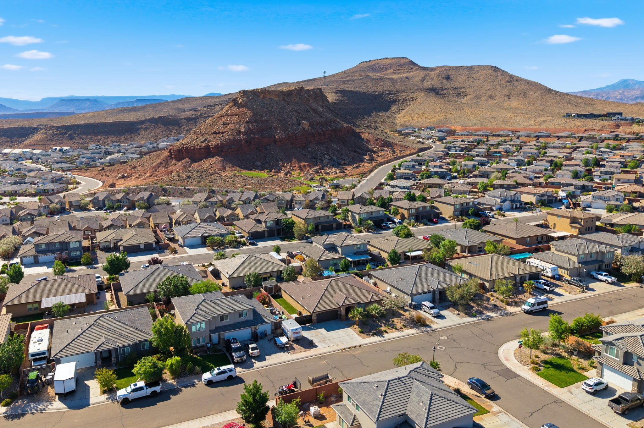 DESERT RIDGE - Residential