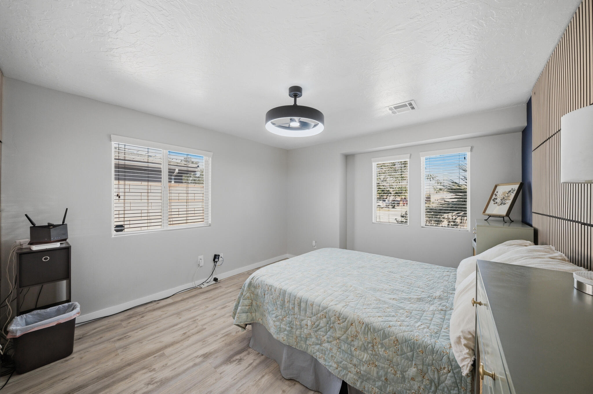 DESERT RIDGE - Residential