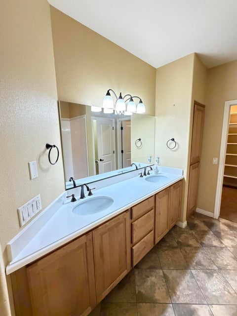 Tiny photo for 4996 S MOSAIC DR, Saint George, UT 84790 (MLS # 26-273011)