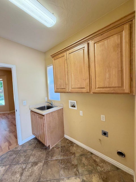 Tiny photo for 4996 S MOSAIC DR, Saint George, UT 84790 (MLS # 26-273011)