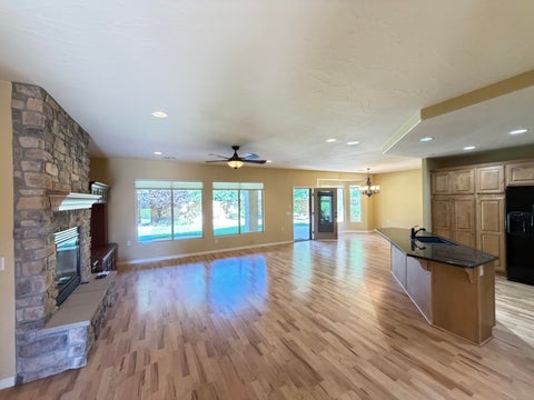 Tiny photo for 4996 S MOSAIC DR, Saint George, UT 84790 (MLS # 26-273011)