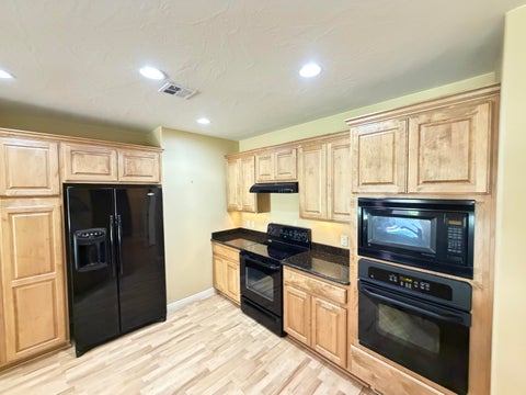 Tiny photo for 4996 S MOSAIC DR, Saint George, UT 84790 (MLS # 26-273011)