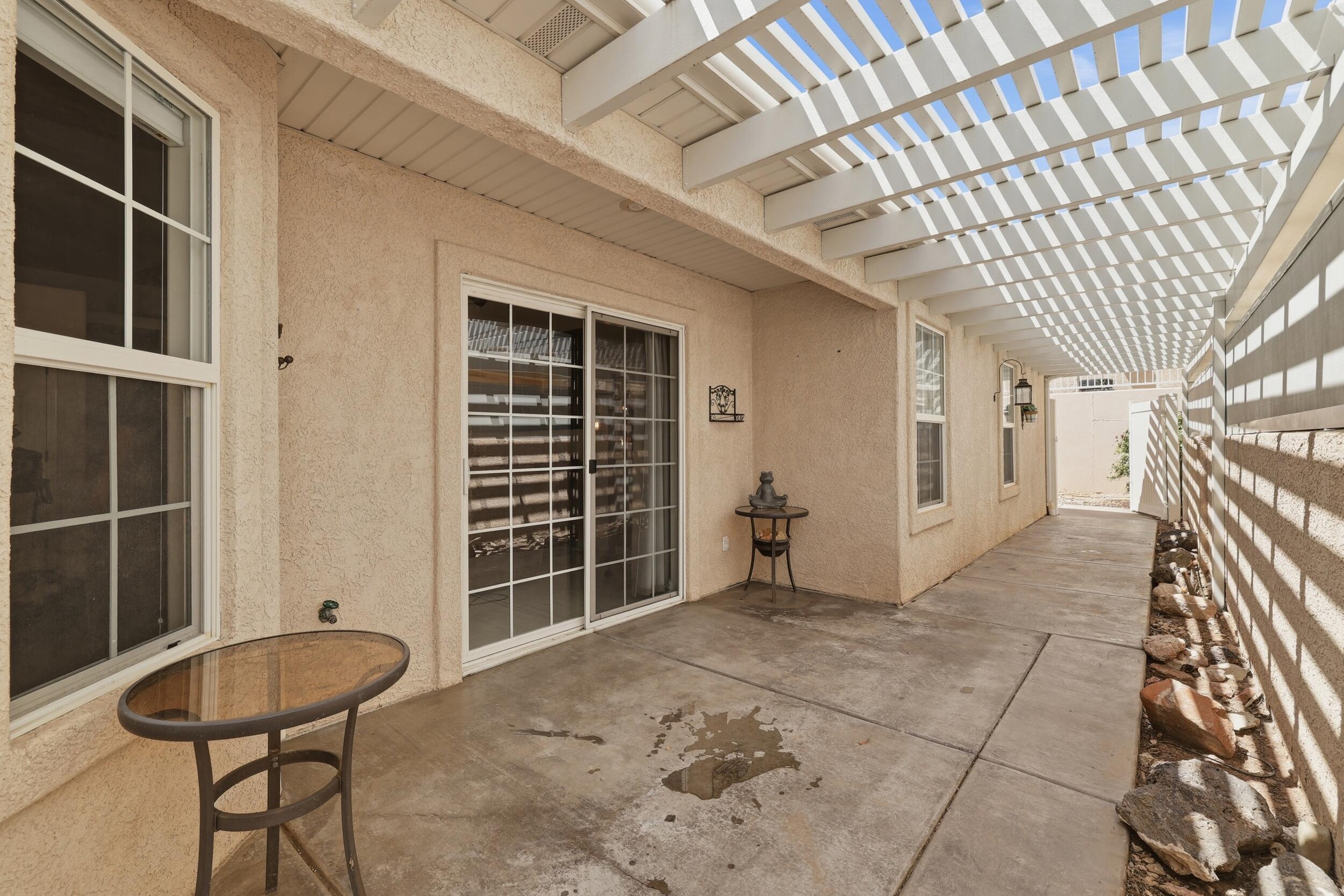 COTTON MANOR - Residential