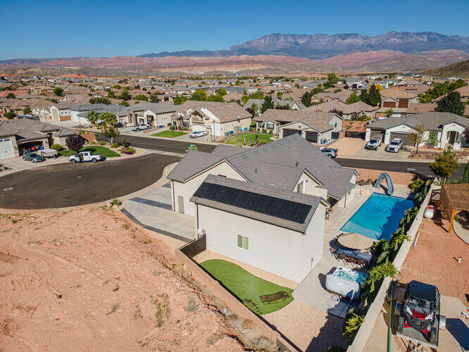 DIXIE SPRINGS - Residential