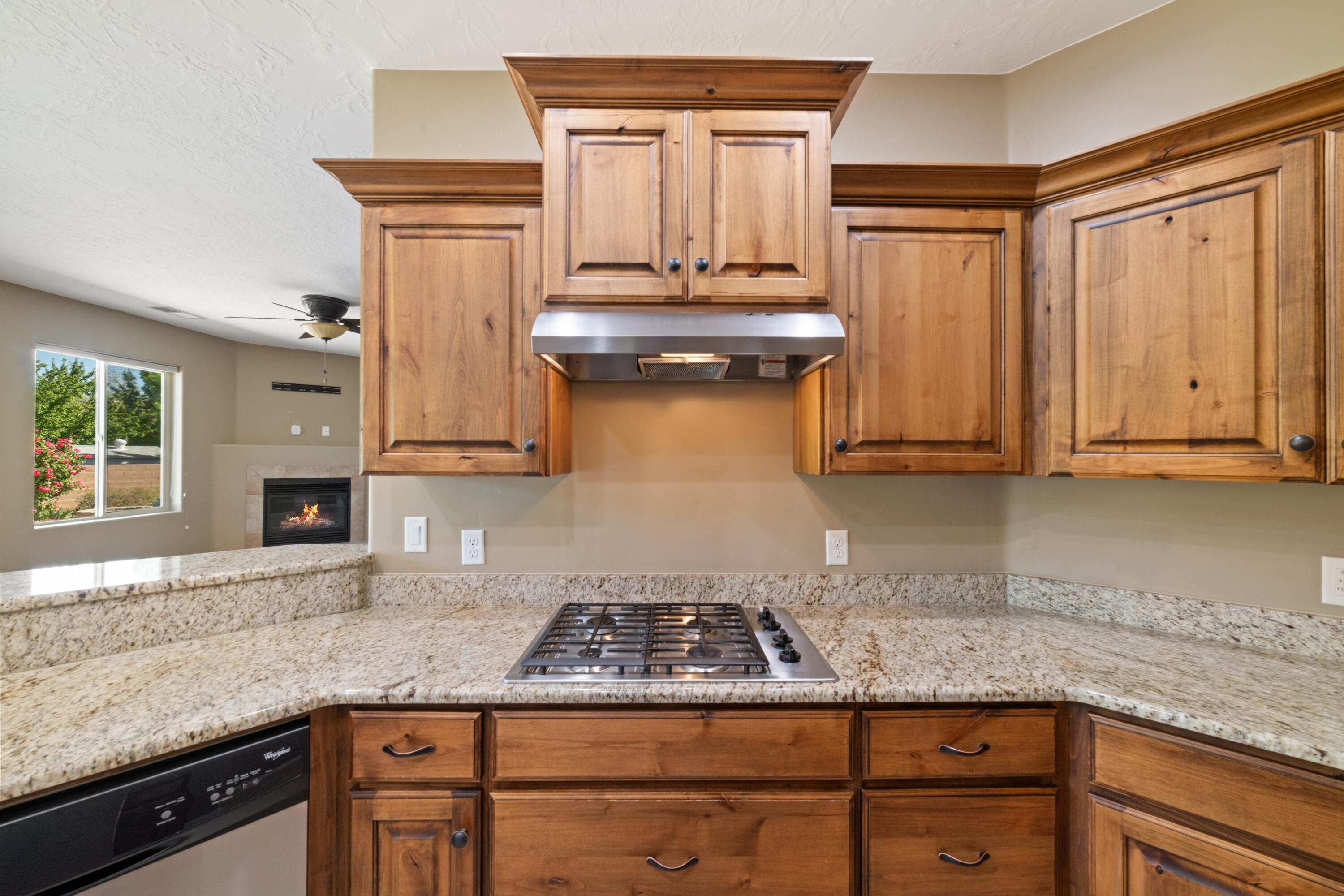 COBBLESTONE FIELDS (H) - Residential